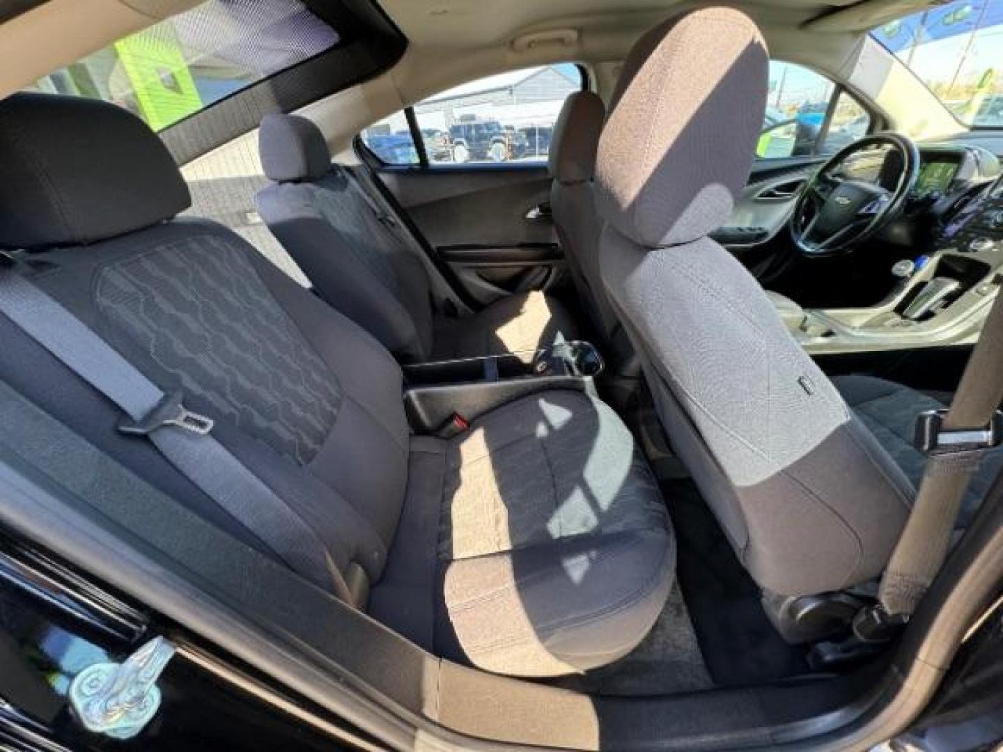 2014 Black /Black cloth interior Chevrolet Volt Standard w/ LEP (1G1RE6E40EU) with an 1.4L L4 DOHC 16V PLUG-IN HYBRID engine, Continuously Variable Transmission transmission, located at 1865 East Red Hills Pkwy, St. George, 84770, (435) 628-0023, 37.120850, -113.543640 - Photo#34