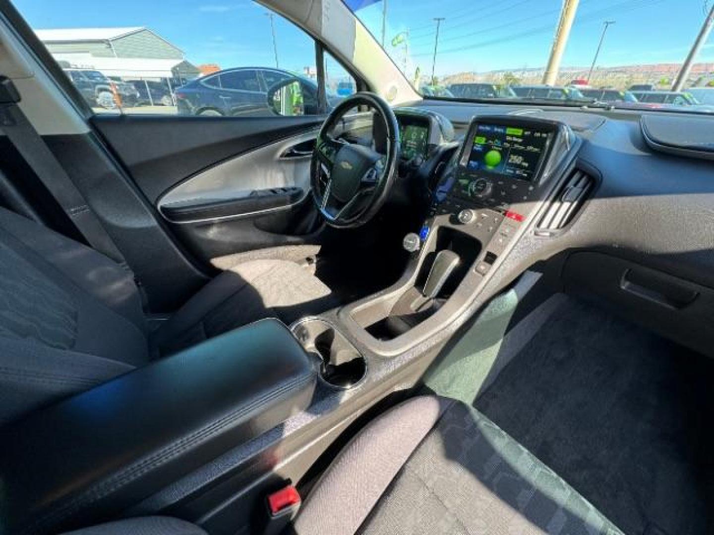 2014 Black /Black cloth interior Chevrolet Volt Standard w/ LEP (1G1RE6E40EU) with an 1.4L L4 DOHC 16V PLUG-IN HYBRID engine, Continuously Variable Transmission transmission, located at 1865 East Red Hills Pkwy, St. George, 84770, (435) 628-0023, 37.120850, -113.543640 - Photo#36