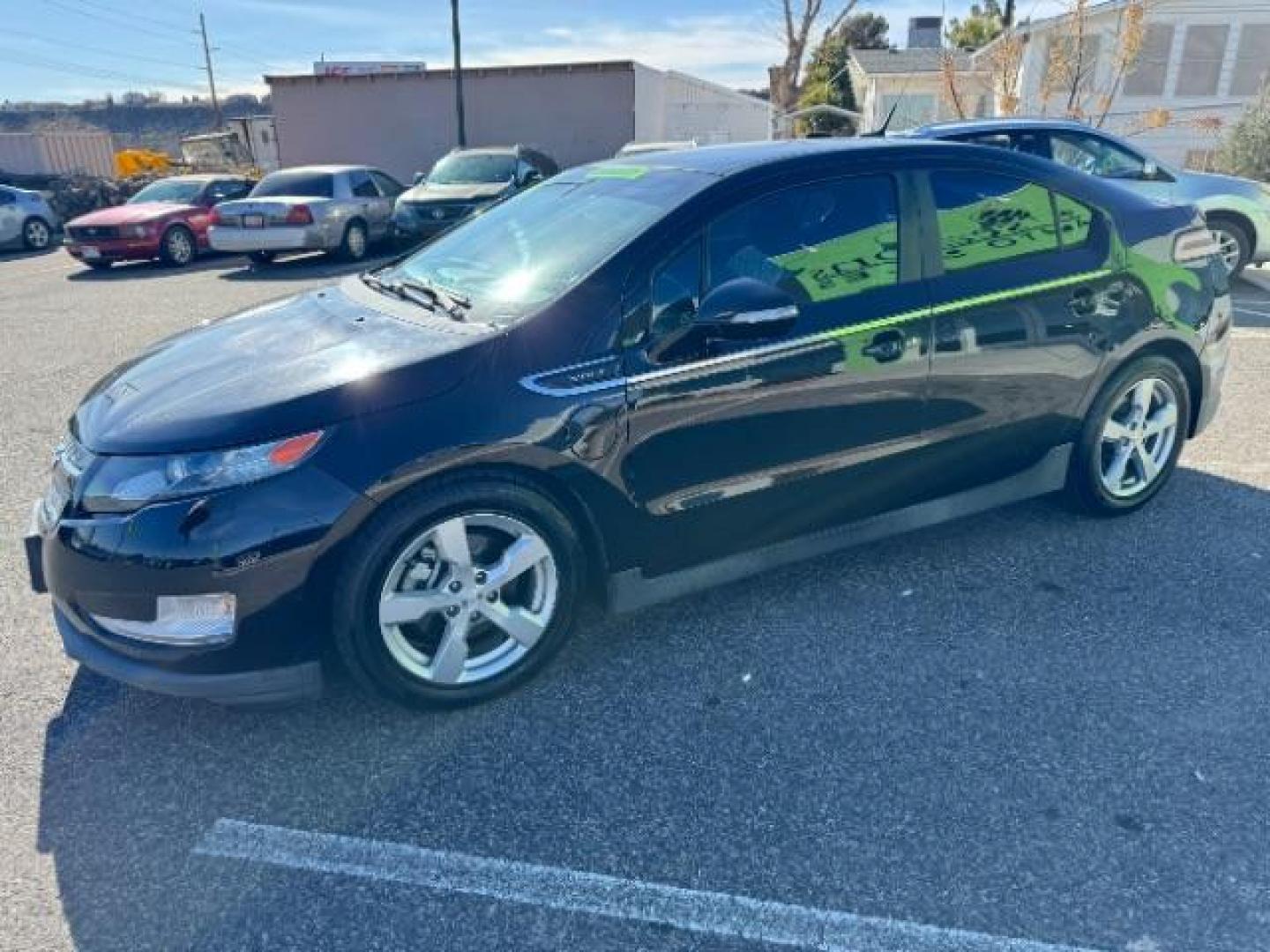 2014 Black /Black cloth interior Chevrolet Volt Standard w/ LEP (1G1RE6E40EU) with an 1.4L L4 DOHC 16V PLUG-IN HYBRID engine, Continuously Variable Transmission transmission, located at 1865 East Red Hills Pkwy, St. George, 84770, (435) 628-0023, 37.120850, -113.543640 - Photo#4