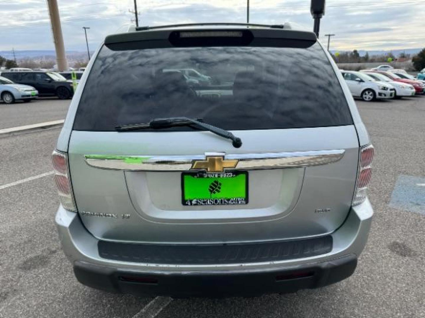 2006 Galaxy Silver Metallic /Light Gray Cloth Interior Chevrolet Equinox LT AWD (2CNDL73F366) with an 3.4L V6 OHV 12V engine, 5-Speed Automatic transmission, located at 1865 East Red Hills Pkwy, St. George, 84770, (435) 628-0023, 37.120850, -113.543640 - Photo#8