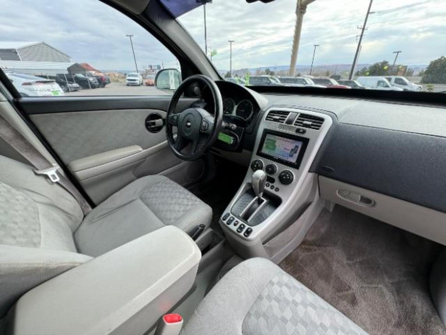 2006 Galaxy Silver Metallic /Light Gray Cloth Interior Chevrolet Equinox LT AWD (2CNDL73F366) with an 3.4L V6 OHV 12V engine, 5-Speed Automatic transmission, located at 1865 East Red Hills Pkwy, St. George, 84770, (435) 628-0023, 37.120850, -113.543640 - We specialize in helping ALL people get the best financing available. No matter your credit score, good, bad or none we can get you an amazing rate. Had a bankruptcy, divorce, or repossessions? We give you the green light to get your credit back on the road. Low down and affordable payments that fit - Photo#33