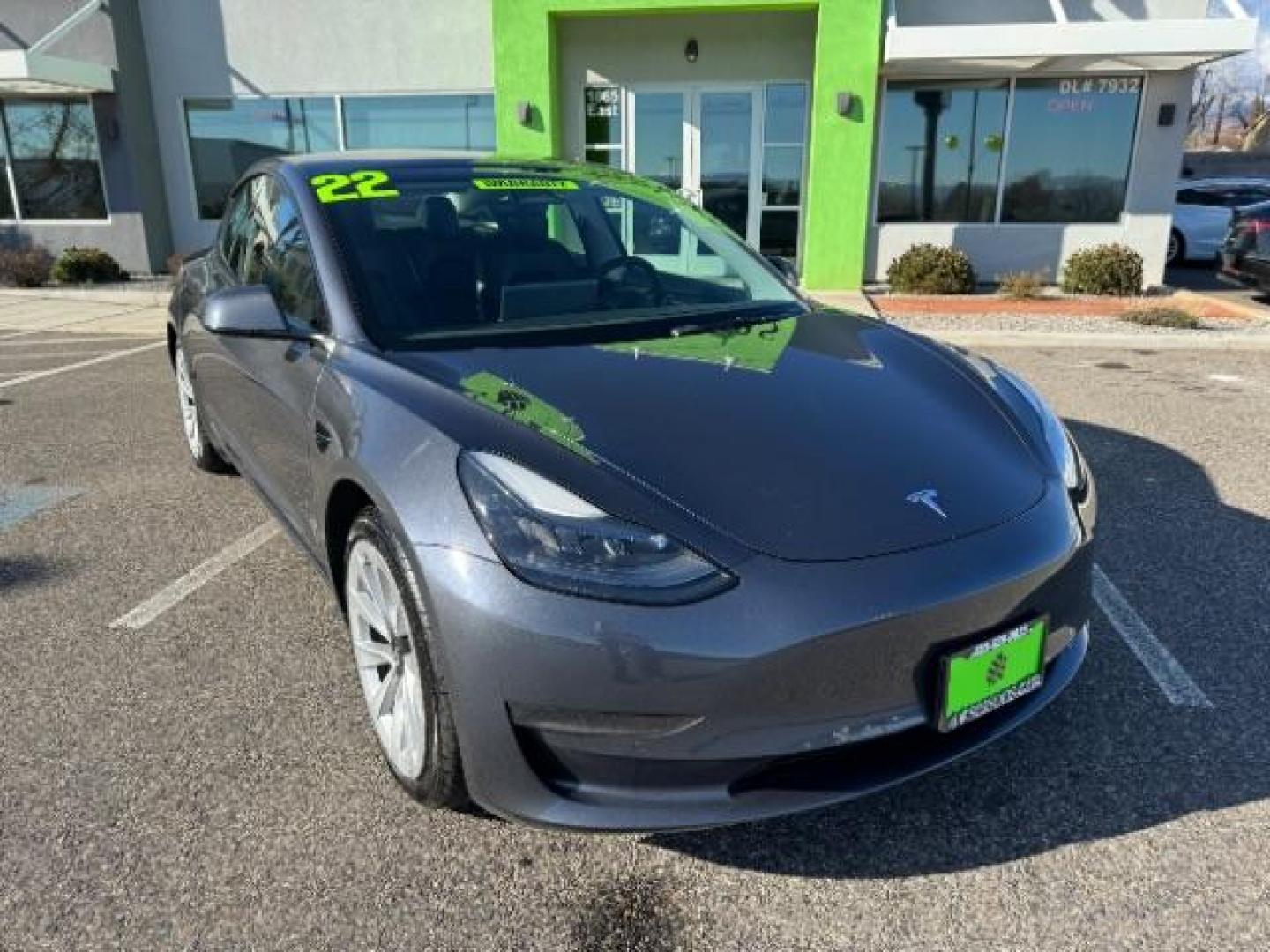 2022 Midnight Silver Metallic /All Black Tesla Model 3 Standard Range Plus (5YJ3E1EA3NF) with an ELECTRIC engine, 1-Speed Automatic transmission, located at 1865 East Red Hills Pkwy, St. George, 84770, (435) 628-0023, 37.120850, -113.543640 - Very clean model 3 with LFP battery. (Lithium Ion is the new Tesla battery technology that is meant to be fully charged daily) Currently gets 260 miles on full charge. The battery and drive motor still have 100k mile factory warranty. Extended battery warranty available. ****THIS CAR QUALIFIES FOR - Photo#2