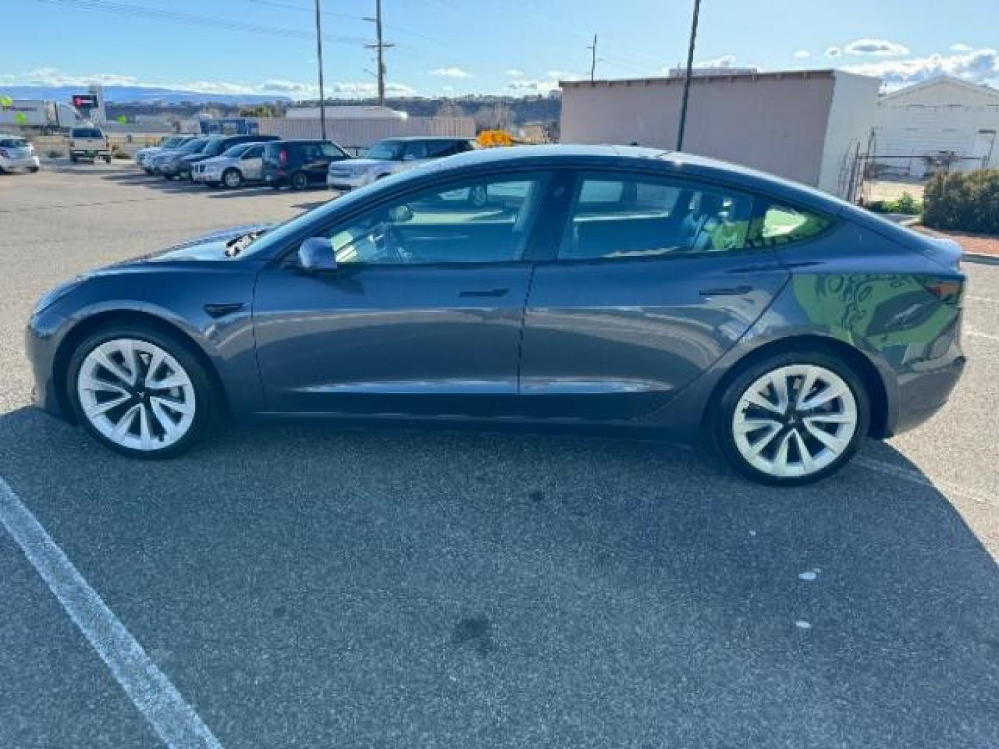 2022 Midnight Silver Metallic /All Black Tesla Model 3 Standard Range Plus (5YJ3E1EA3NF) with an ELECTRIC engine, 1-Speed Automatic transmission, located at 1865 East Red Hills Pkwy, St. George, 84770, (435) 628-0023, 37.120850, -113.543640 - Very clean model 3 with LFP battery. (Lithium Ion is the new Tesla battery technology that is meant to be fully charged daily) Currently gets 260 miles on full charge. The battery and drive motor still have 100k mile factory warranty. Extended battery warranty available. ****THIS CAR QUALIFIES FOR - Photo#6