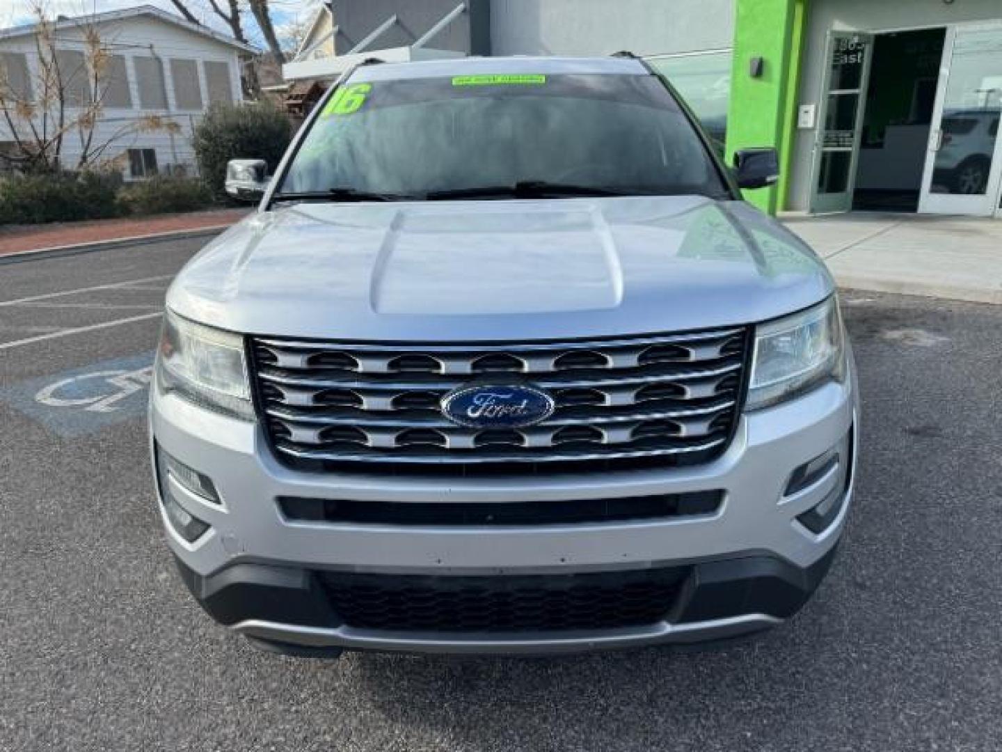 2016 Ingot Silver /Ebony Black, cloth Ford Explorer XLT 4WD (1FM5K8D81GG) with an 3.5L V6 DOHC 24V engine, 6-Speed Automatic transmission, located at 940 North Main Street, Cedar City, UT, 84720, (435) 628-0023, 37.692936, -113.061897 - Photo#2