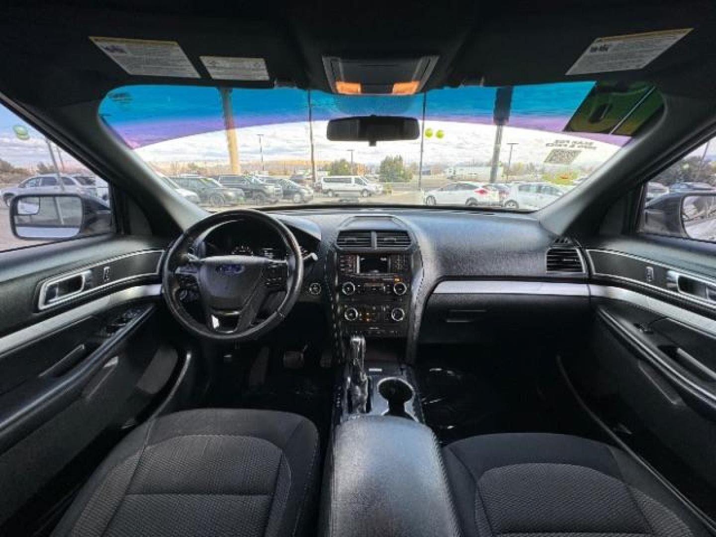 2016 Ingot Silver /Ebony Black, cloth Ford Explorer XLT 4WD (1FM5K8D81GG) with an 3.5L V6 DOHC 24V engine, 6-Speed Automatic transmission, located at 940 North Main Street, Cedar City, UT, 84720, (435) 628-0023, 37.692936, -113.061897 - Photo#31