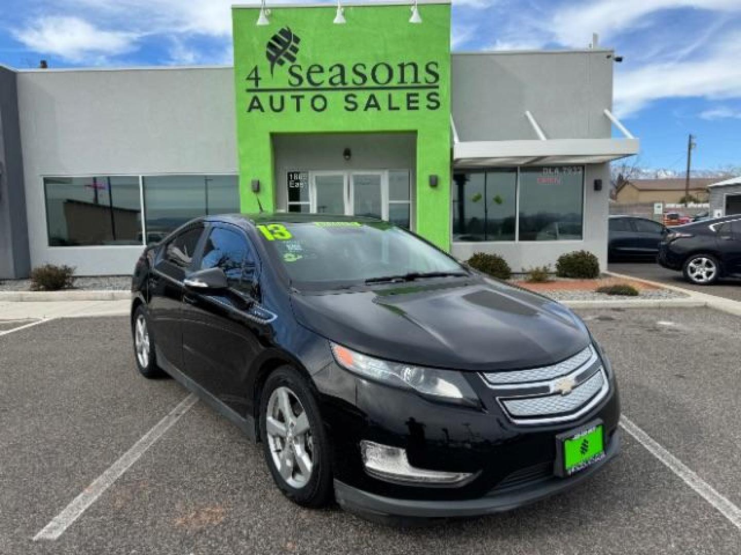 2013 Black /Black Interior Chevrolet Volt Premium w/ LEP (1G1RF6E47DU) with an 1.4L L4 DOHC 16V PLUG-IN HYBRID engine, Continuously Variable Transmission transmission, located at 940 North Main Street, Cedar City, UT, 84720, (435) 628-0023, 37.692936, -113.061897 - Photo#0