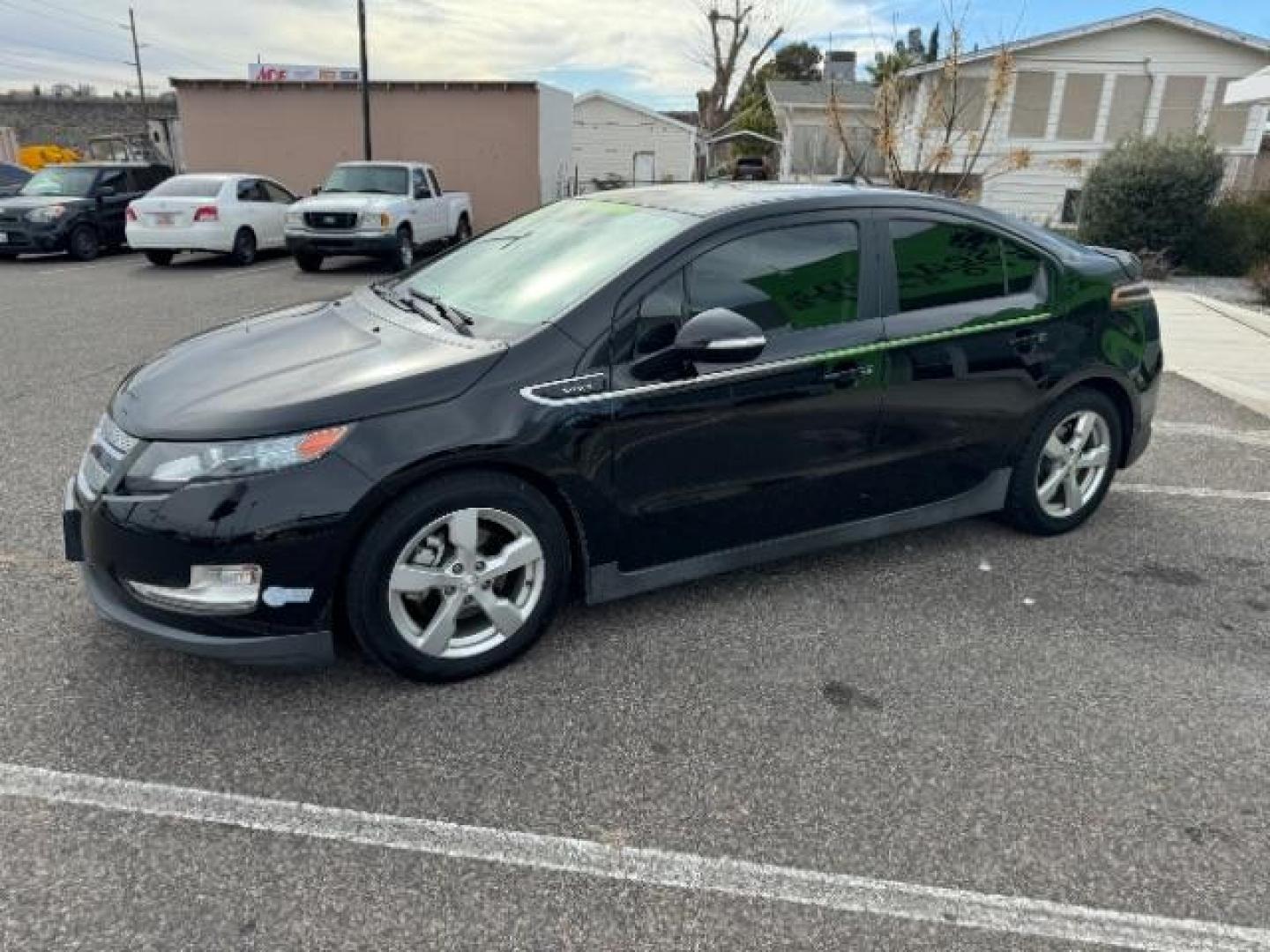 2013 Black /Black Interior Chevrolet Volt Premium w/ LEP (1G1RF6E47DU) with an 1.4L L4 DOHC 16V PLUG-IN HYBRID engine, Continuously Variable Transmission transmission, located at 940 North Main Street, Cedar City, UT, 84720, (435) 628-0023, 37.692936, -113.061897 - Photo#5