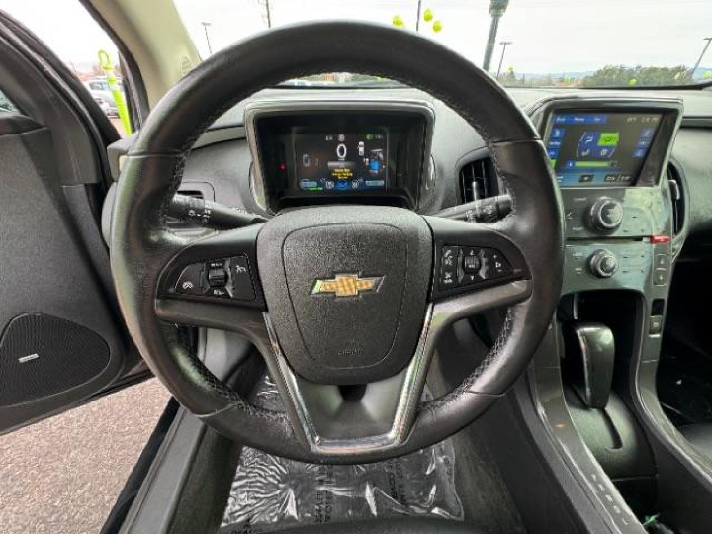 2013 Black /Black Interior Chevrolet Volt Premium w/ LEP (1G1RF6E47DU) with an 1.4L L4 DOHC 16V PLUG-IN HYBRID engine, Continuously Variable Transmission transmission, located at 940 North Main Street, Cedar City, UT, 84720, (435) 628-0023, 37.692936, -113.061897 - Photo#20