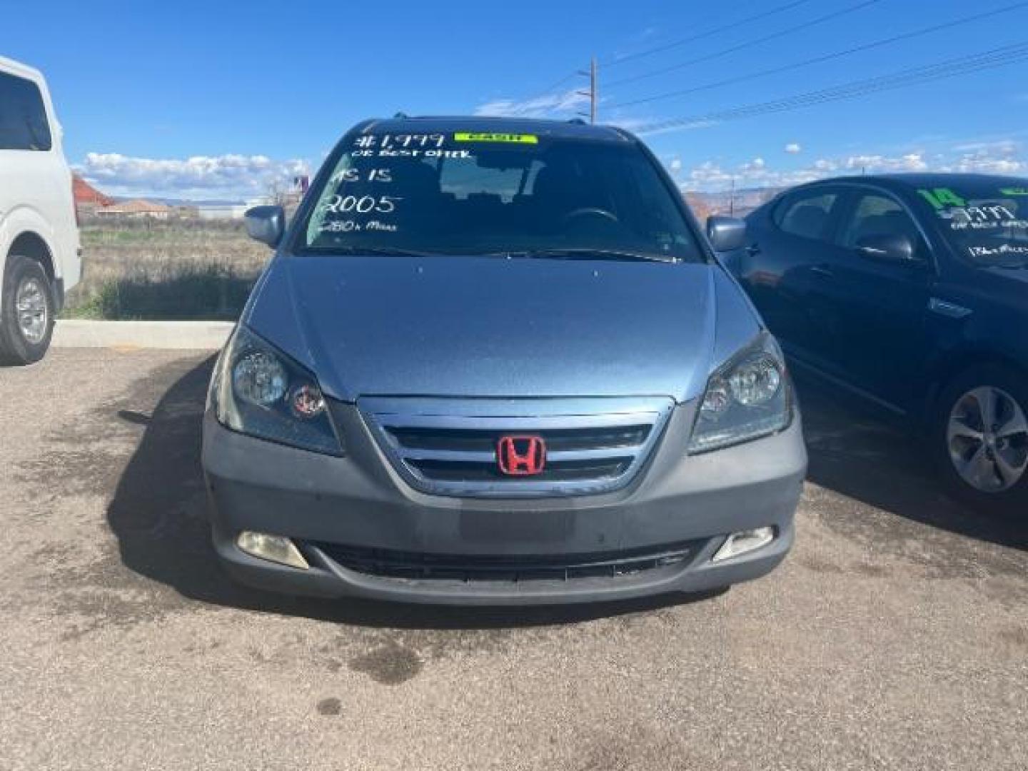 2005 Ocean Mist Metallic Honda Odyssey EX w/ Leather DVD (5FNRL38765B) with an 3.5L V6 SOHC 24V engine, 5-Speed Automatic transmission, located at 1865 East Red Hills Pkwy, St. George, 84770, (435) 628-0023, 37.120850, -113.543640 - Photo#1