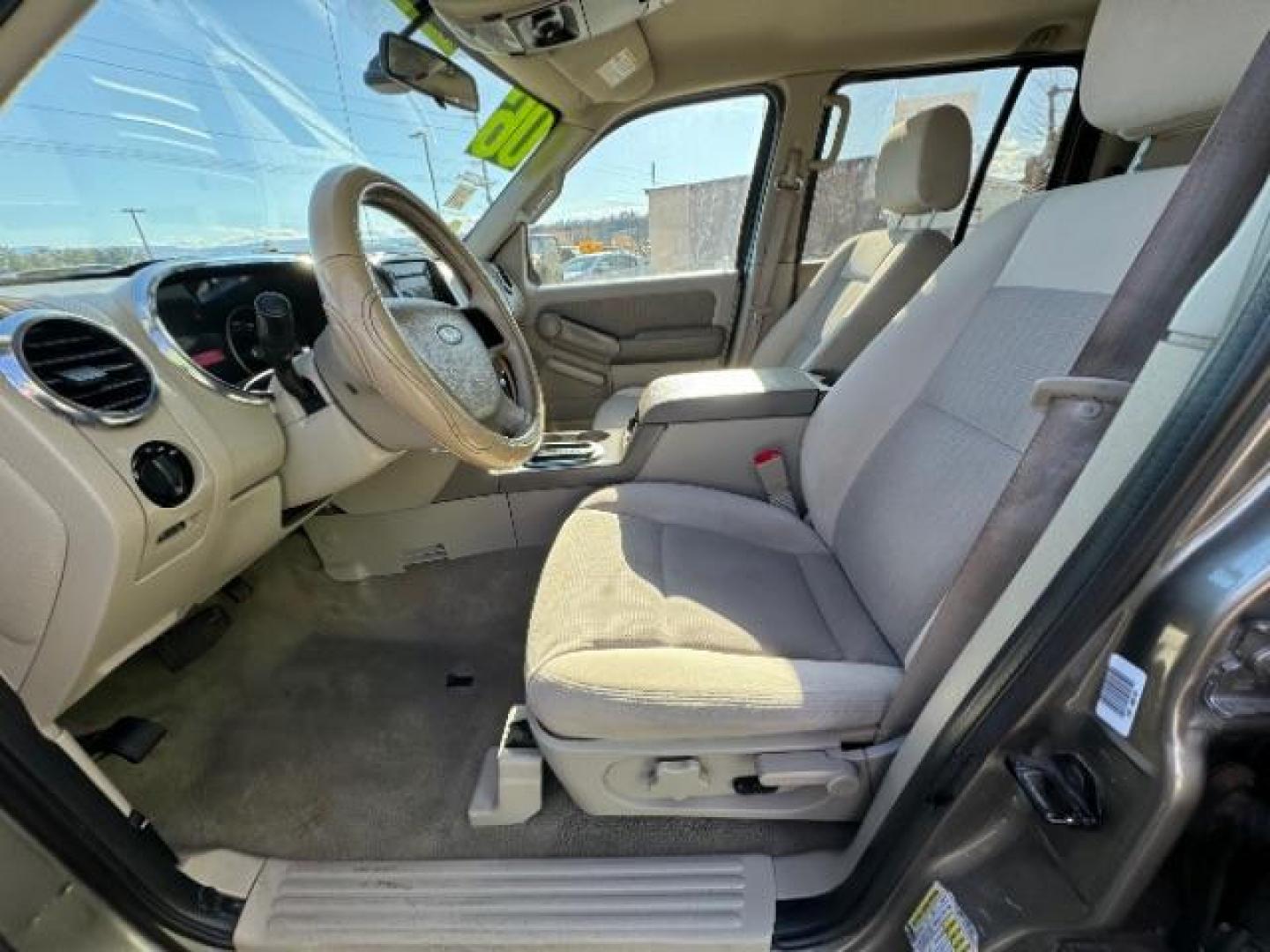 2006 Dark Stone Metallic /Camel Cloth Interior Ford Explorer XLT 4.0L 4WD (1FMEU73E26U) with an 4.0L V6 SOHC 16V engine, 5-Speed Automatic transmission, located at 940 North Main Street, Cedar City, UT, 84720, (435) 628-0023, 37.692936, -113.061897 - Photo#17