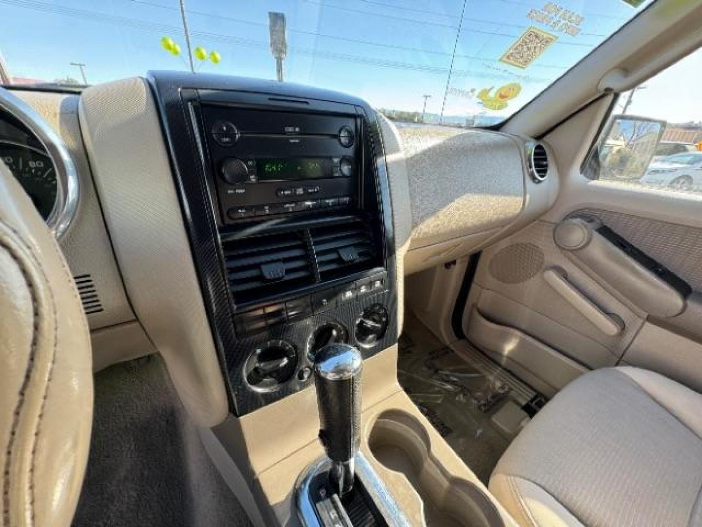 2006 Dark Stone Metallic /Camel Cloth Interior Ford Explorer XLT 4.0L 4WD (1FMEU73E26U) with an 4.0L V6 SOHC 16V engine, 5-Speed Automatic transmission, located at 940 North Main Street, Cedar City, UT, 84720, (435) 628-0023, 37.692936, -113.061897 - Photo#18