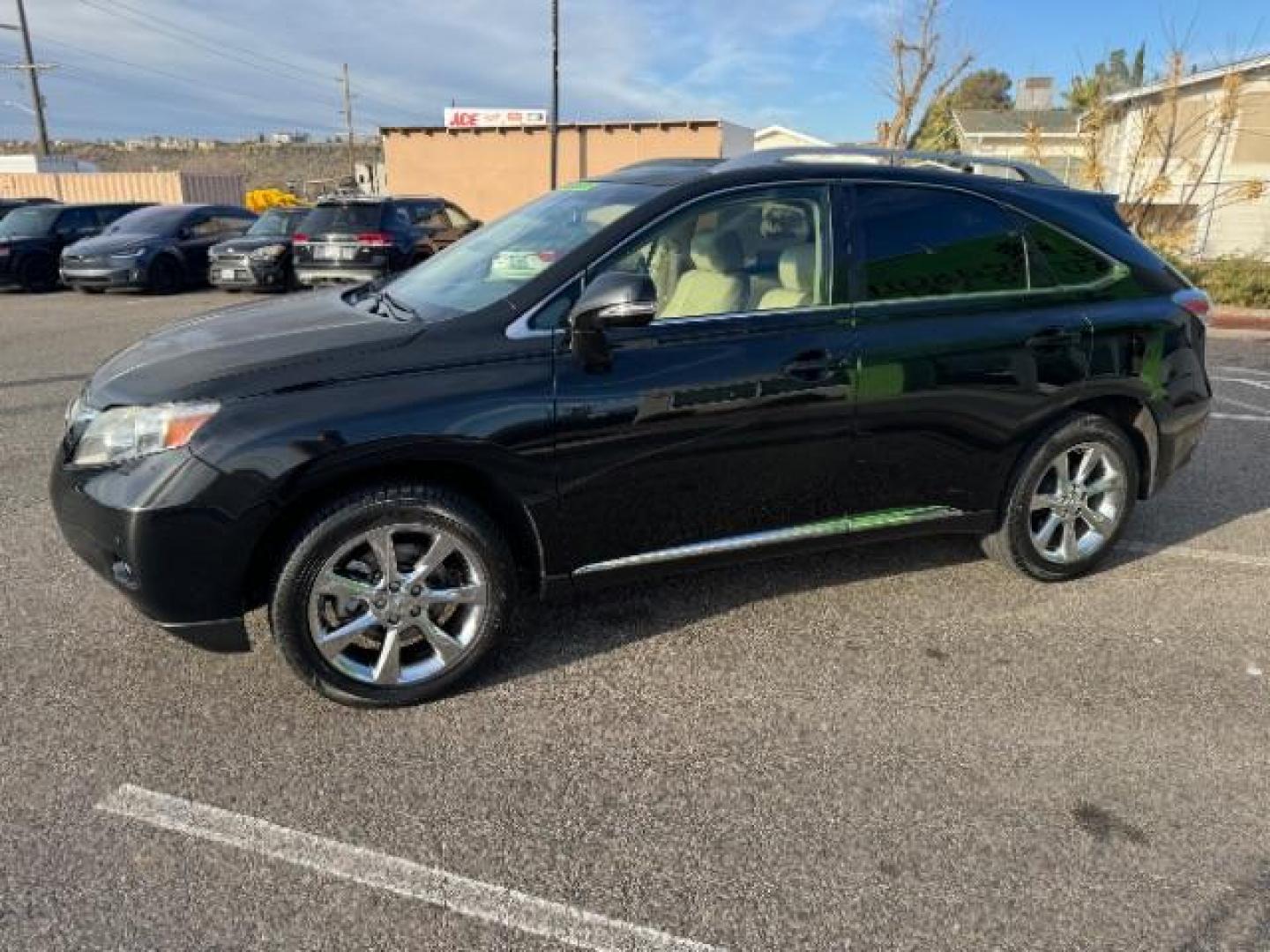 2011 Obsidian /Parchment Leather Interior Lexus RX 350 AWD (2T2BK1BA0BC) with an 3.5L V6 DOHC 24V engine, 5-Speed Automatic transmission, located at 1865 East Red Hills Pkwy, St. George, 84770, (435) 628-0023, 37.120850, -113.543640 - We specialize in helping ALL people get the best financing available. No matter your credit score, good, bad or none we can get you an amazing rate. Had a bankruptcy, divorce, or repossessions? We give you the green light to get your credit back on the road. Low down and affordable payments that fit - Photo#4