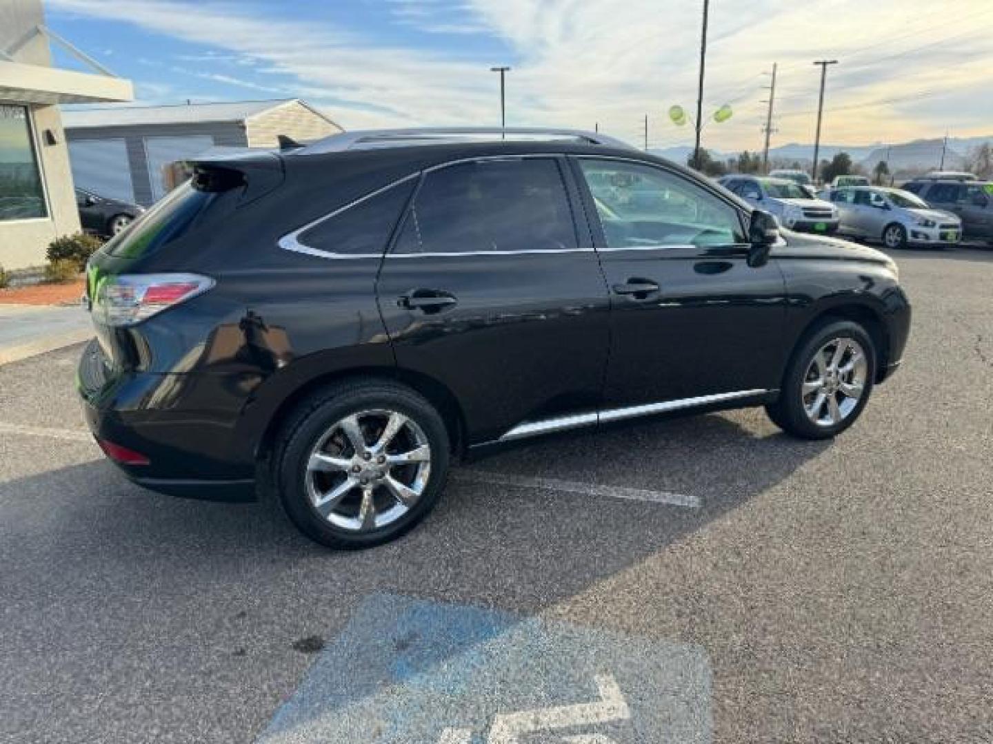 2011 Obsidian /Parchment Leather Interior Lexus RX 350 AWD (2T2BK1BA0BC) with an 3.5L V6 DOHC 24V engine, 5-Speed Automatic transmission, located at 1865 East Red Hills Pkwy, St. George, 84770, (435) 628-0023, 37.120850, -113.543640 - We specialize in helping ALL people get the best financing available. No matter your credit score, good, bad or none we can get you an amazing rate. Had a bankruptcy, divorce, or repossessions? We give you the green light to get your credit back on the road. Low down and affordable payments that fit - Photo#10