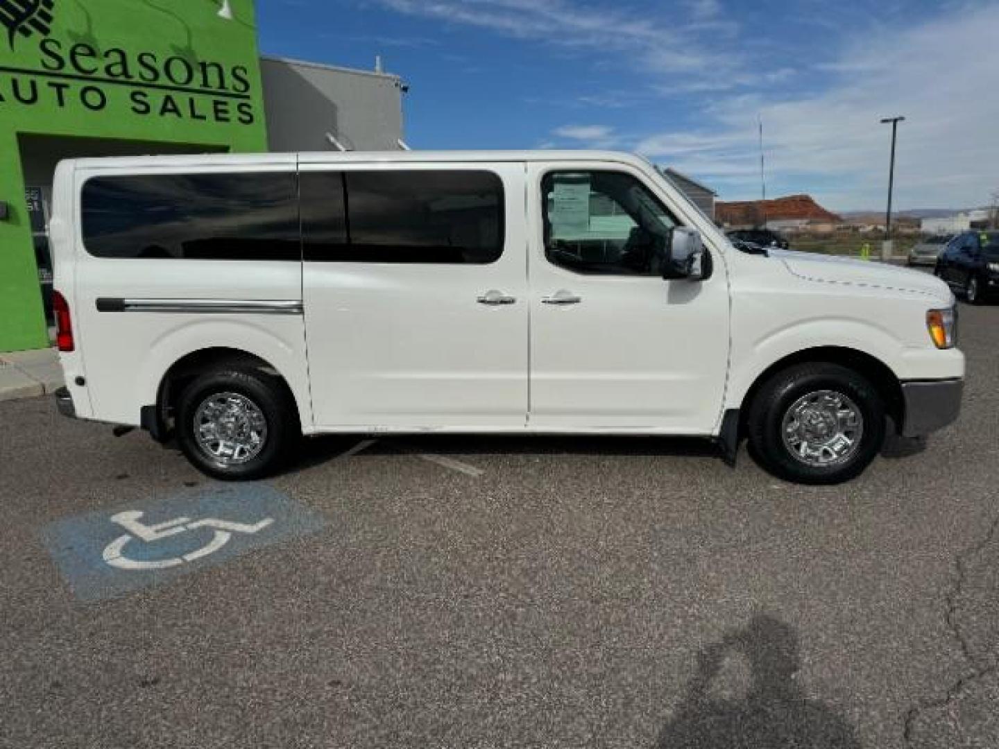 2018 Glacier White /Beige, leather Nissan NV Passenger 3500 SL V8 (5BZAF0AA5JN) with an 5.6L V8 engine, 5-Speed Automatic transmission, located at 1865 East Red Hills Pkwy, St. George, 84770, (435) 628-0023, 37.120850, -113.543640 - Photo#12