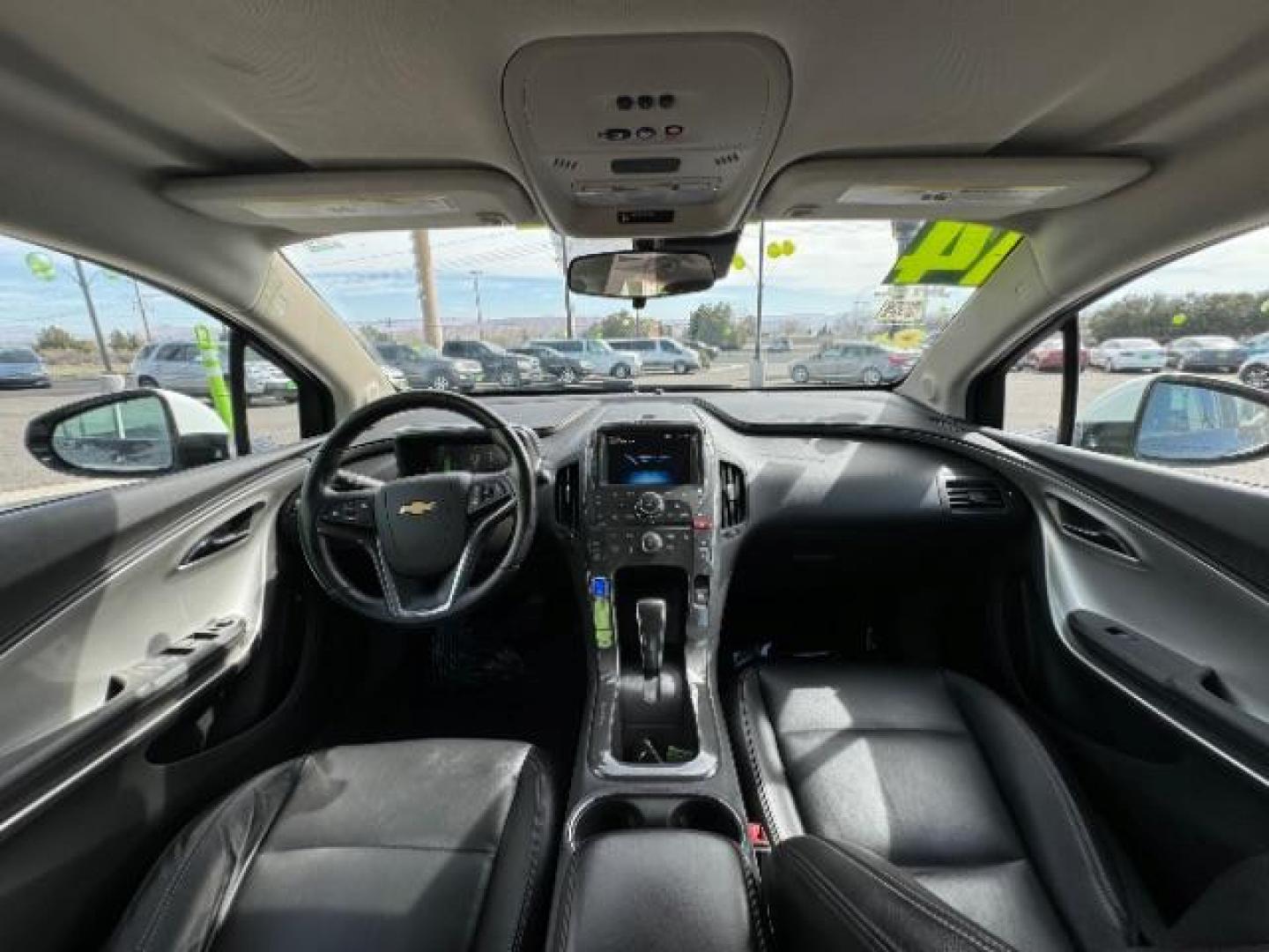 2014 White /Black Leather Interior Chevrolet Volt Premium w/ LEP (1G1RF6E42EU) with an 1.4L L4 DOHC 16V PLUG-IN HYBRID engine, Continuously Variable Transmission transmission, located at 940 North Main Street, Cedar City, UT, 84720, (435) 628-0023, 37.692936, -113.061897 - Photo#28