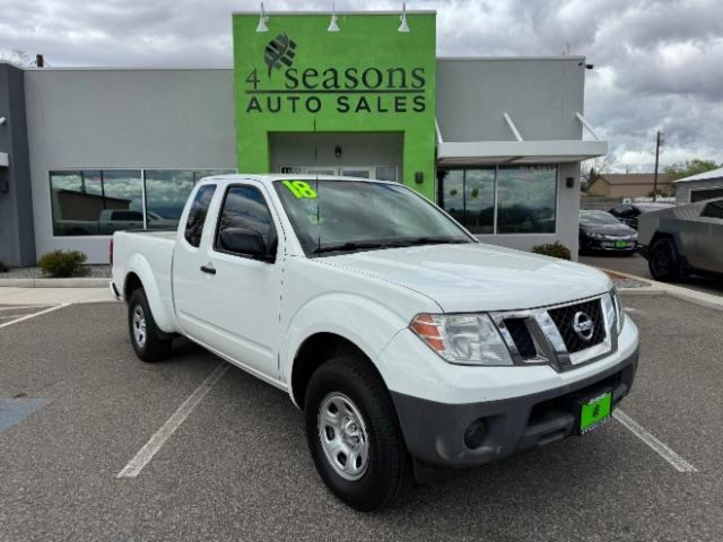 2018 Glacier White /Graphite, cloth Nissan Frontier SV King Cab I4 5AT 2WD (1N6BD0CT3JN) with an 2.5L L4 DOHC 16V engine, 5-Speed Manual transmission, located at 1865 East Red Hills Pkwy, St. George, 84770, (435) 628-0023, 37.120850, -113.543640 - We specialize in helping ALL people get the best financing available. No matter your credit score, good, bad or none we can get you an amazing rate. Had a bankruptcy, divorce, or repossessions? We give you the green light to get your credit back on the road. Low down and affordable payments that fit - Photo#0