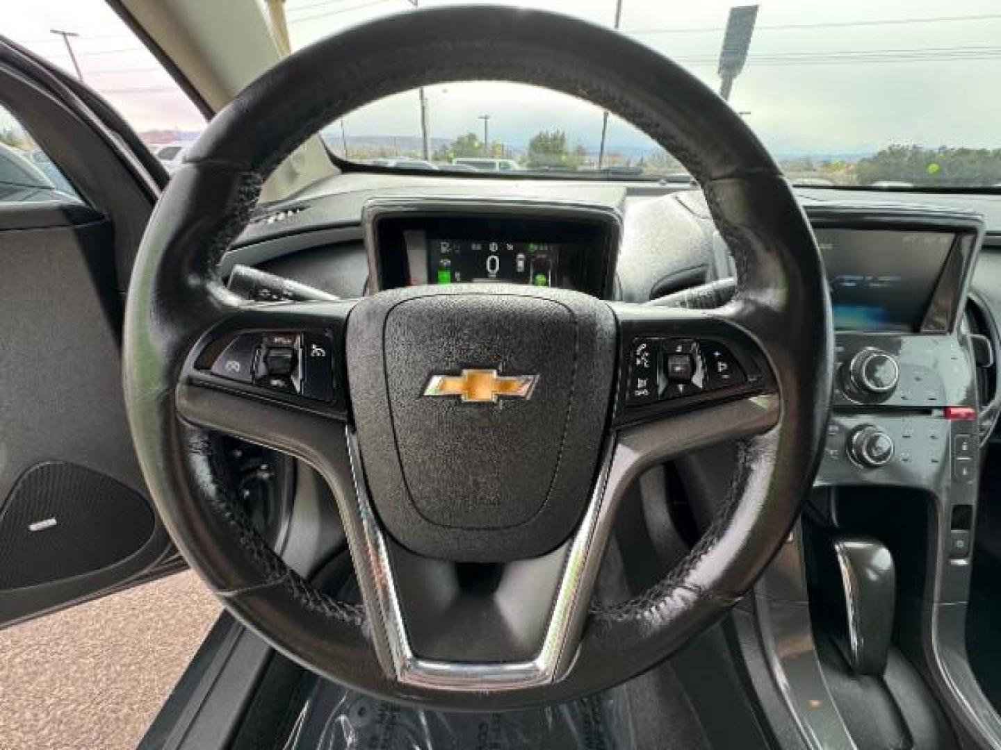 2015 Ashen Gray Metallic /Jet Black/Dark Accents Chevrolet Volt Premium w/ Navigation (1G1RD6E41FU) with an 1.4L L4 DOHC 16V PLUG-IN HYBRID engine, Continuously Variable Transmission transmission, located at 1865 East Red Hills Pkwy, St. George, 84770, (435) 628-0023, 37.120850, -113.543640 - Photo#20