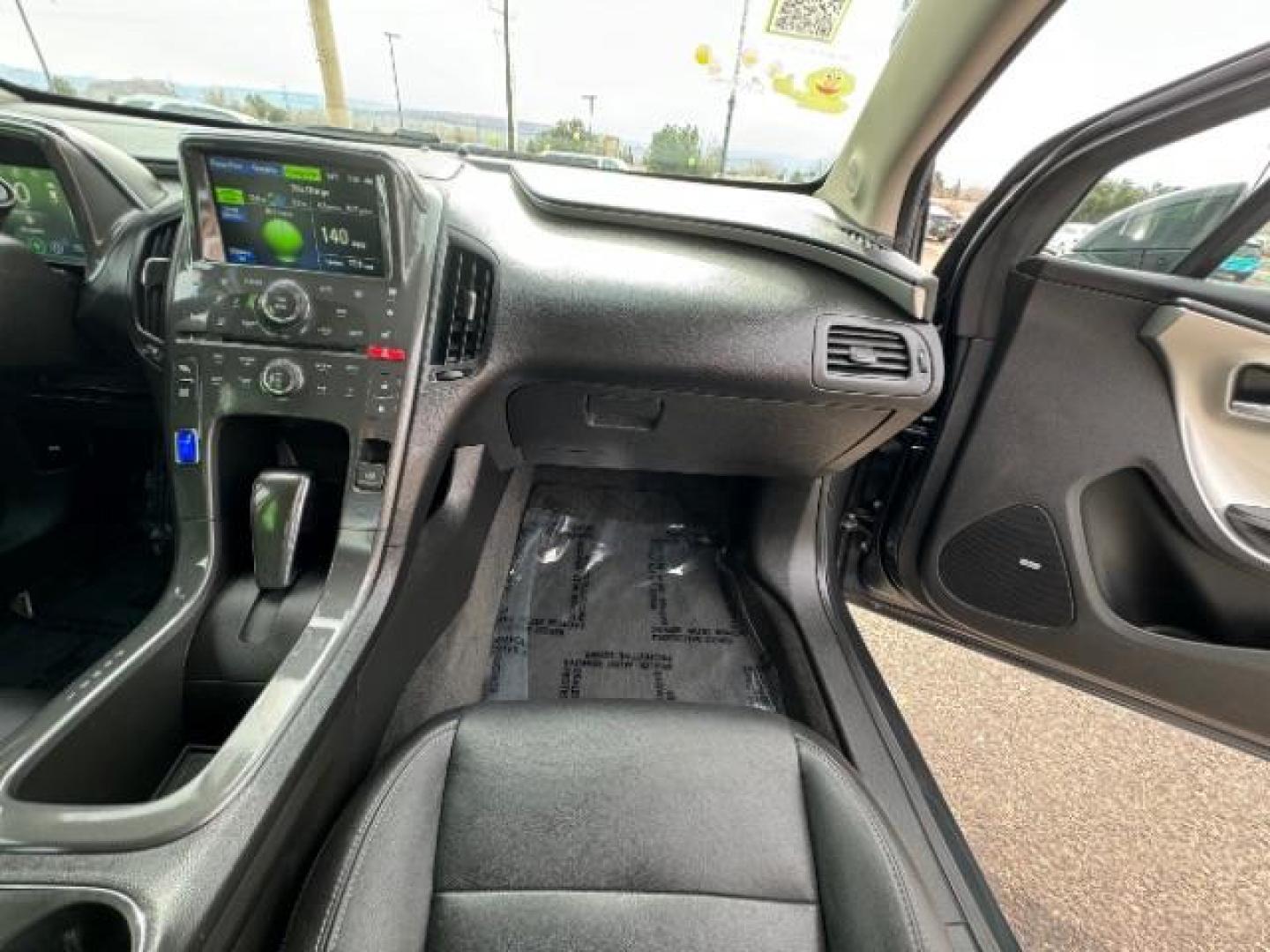 2015 Ashen Gray Metallic /Jet Black/Dark Accents Chevrolet Volt Premium w/ Navigation (1G1RD6E41FU) with an 1.4L L4 DOHC 16V PLUG-IN HYBRID engine, Continuously Variable Transmission transmission, located at 1865 East Red Hills Pkwy, St. George, 84770, (435) 628-0023, 37.120850, -113.543640 - Photo#37