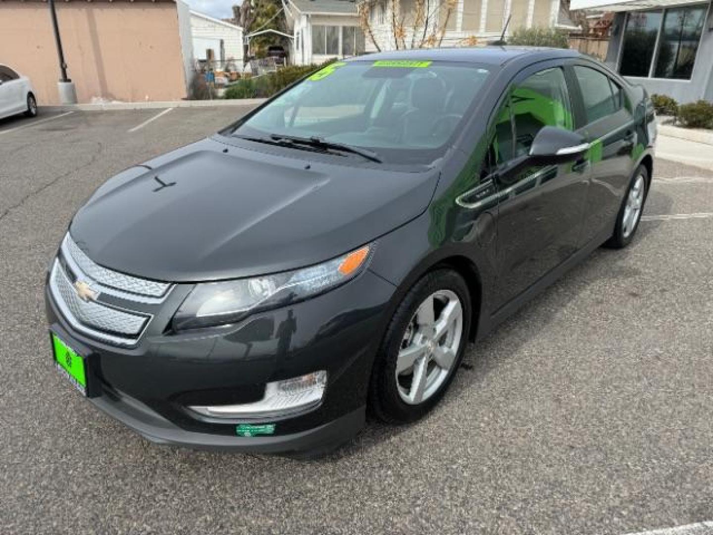 2015 Ashen Gray Metallic /Jet Black/Dark Accents Chevrolet Volt Premium w/ Navigation (1G1RD6E41FU) with an 1.4L L4 DOHC 16V PLUG-IN HYBRID engine, Continuously Variable Transmission transmission, located at 1865 East Red Hills Pkwy, St. George, 84770, (435) 628-0023, 37.120850, -113.543640 - Photo#3