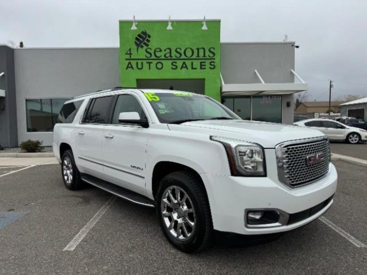 2015 White Diamond Tricoat /Jet Black GMC Yukon Denali XL 4WD (1GKS2JKJ2FR) with an 6.2L V8 OHV 16V engine, 6-Speed Automatic transmission, located at 1865 East Red Hills Pkwy, St. George, 84770, (435) 628-0023, 37.120850, -113.543640 - Brand new transmission from GMC. Runs great. We specialize in helping ALL people get the best financing available. No matter your credit score, good, bad or none we can get you an amazing rate. Had a bankruptcy, divorce, or repossessions? We give you the green light to get your credit back on the ro - Photo#0