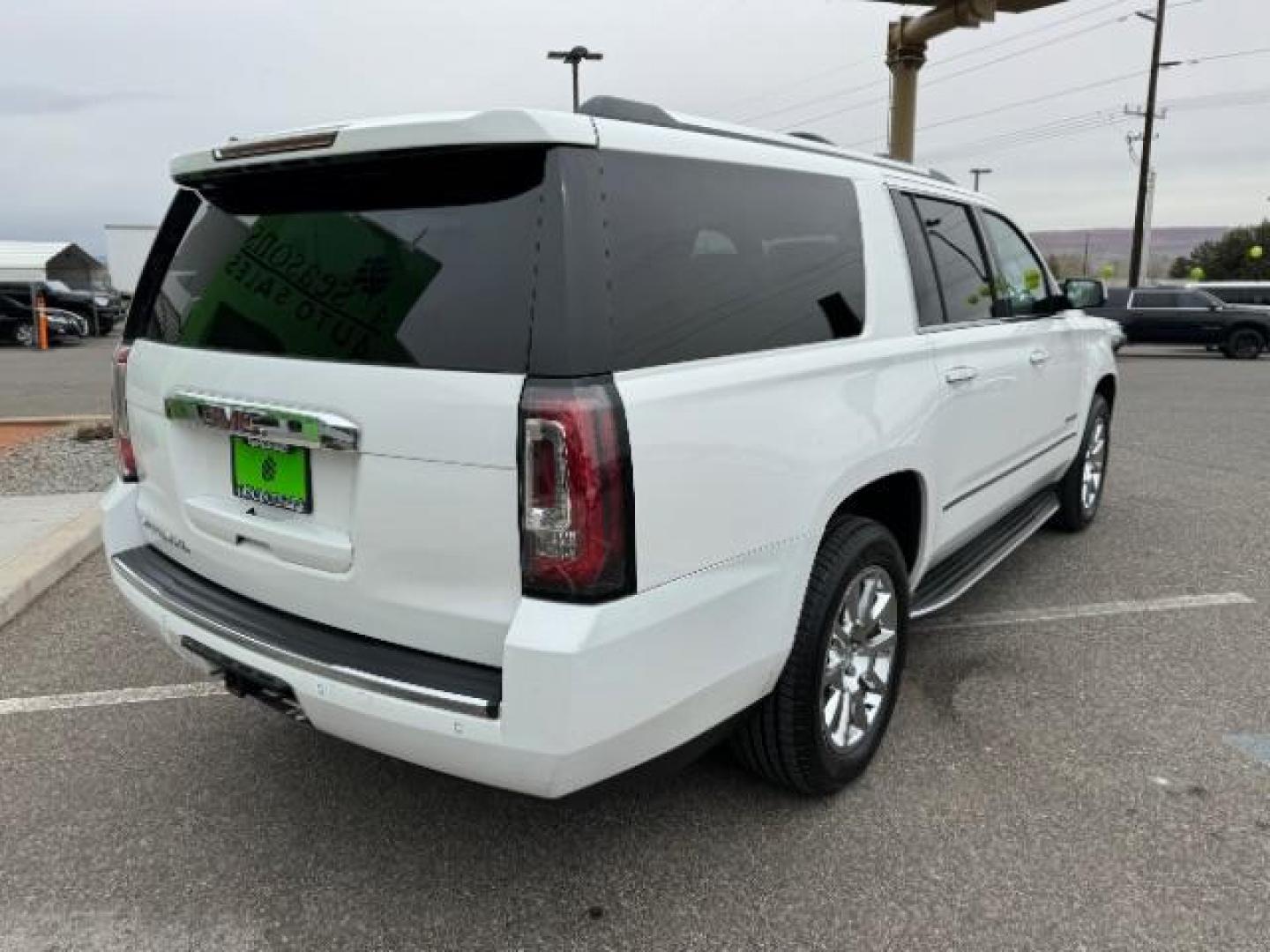 2015 White Diamond Tricoat /Jet Black GMC Yukon Denali XL 4WD (1GKS2JKJ2FR) with an 6.2L V8 OHV 16V engine, 6-Speed Automatic transmission, located at 1865 East Red Hills Pkwy, St. George, 84770, (435) 628-0023, 37.120850, -113.543640 - Brand new transmission from GMC. Runs great. We specialize in helping ALL people get the best financing available. No matter your credit score, good, bad or none we can get you an amazing rate. Had a bankruptcy, divorce, or repossessions? We give you the green light to get your credit back on the ro - Photo#9