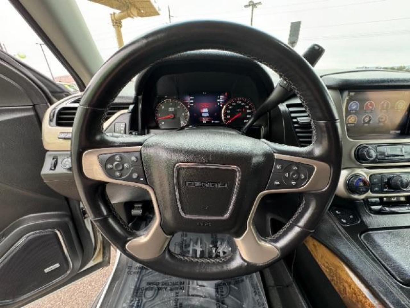 2015 White Diamond Tricoat /Jet Black GMC Yukon Denali XL 4WD (1GKS2JKJ2FR) with an 6.2L V8 OHV 16V engine, 6-Speed Automatic transmission, located at 1865 East Red Hills Pkwy, St. George, 84770, (435) 628-0023, 37.120850, -113.543640 - Brand new transmission from GMC. Runs great. We specialize in helping ALL people get the best financing available. No matter your credit score, good, bad or none we can get you an amazing rate. Had a bankruptcy, divorce, or repossessions? We give you the green light to get your credit back on the ro - Photo#22