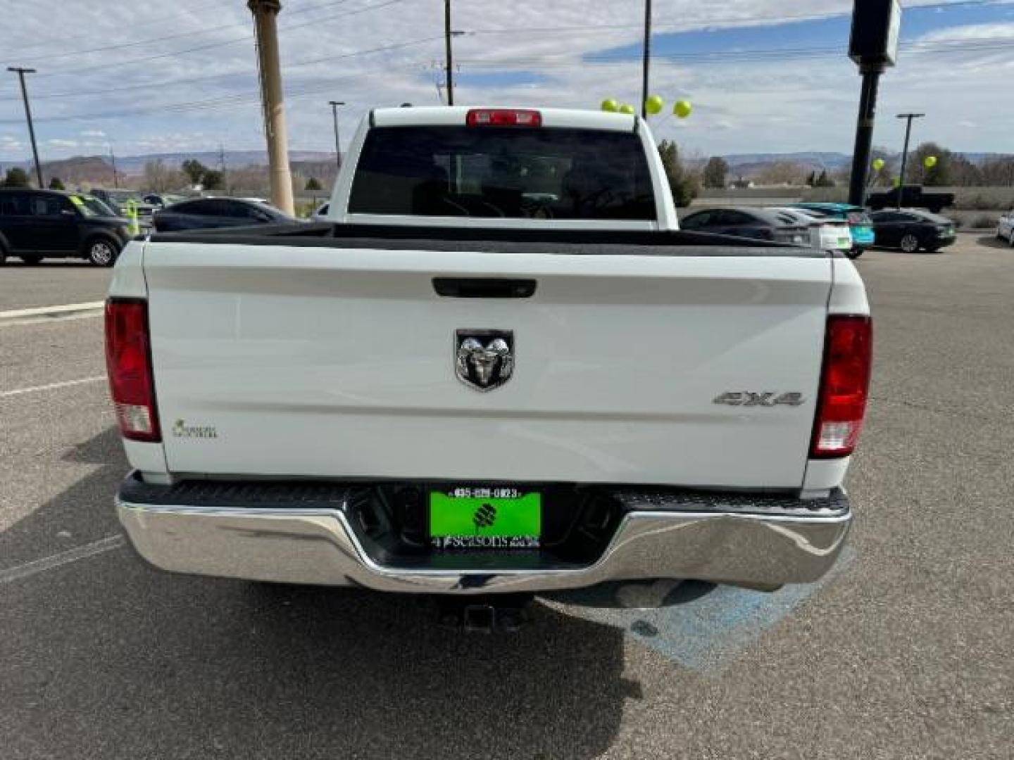 2015 White RAM 1500 Tradesman Quad Cab 4WD (1C6RR7FT7FS) with an 5.7L V8 OHV 16V engine, 8-Speed Automatic transmission, located at 1865 East Red Hills Pkwy, St. George, 84770, (435) 628-0023, 37.120850, -113.543640 - Photo#8