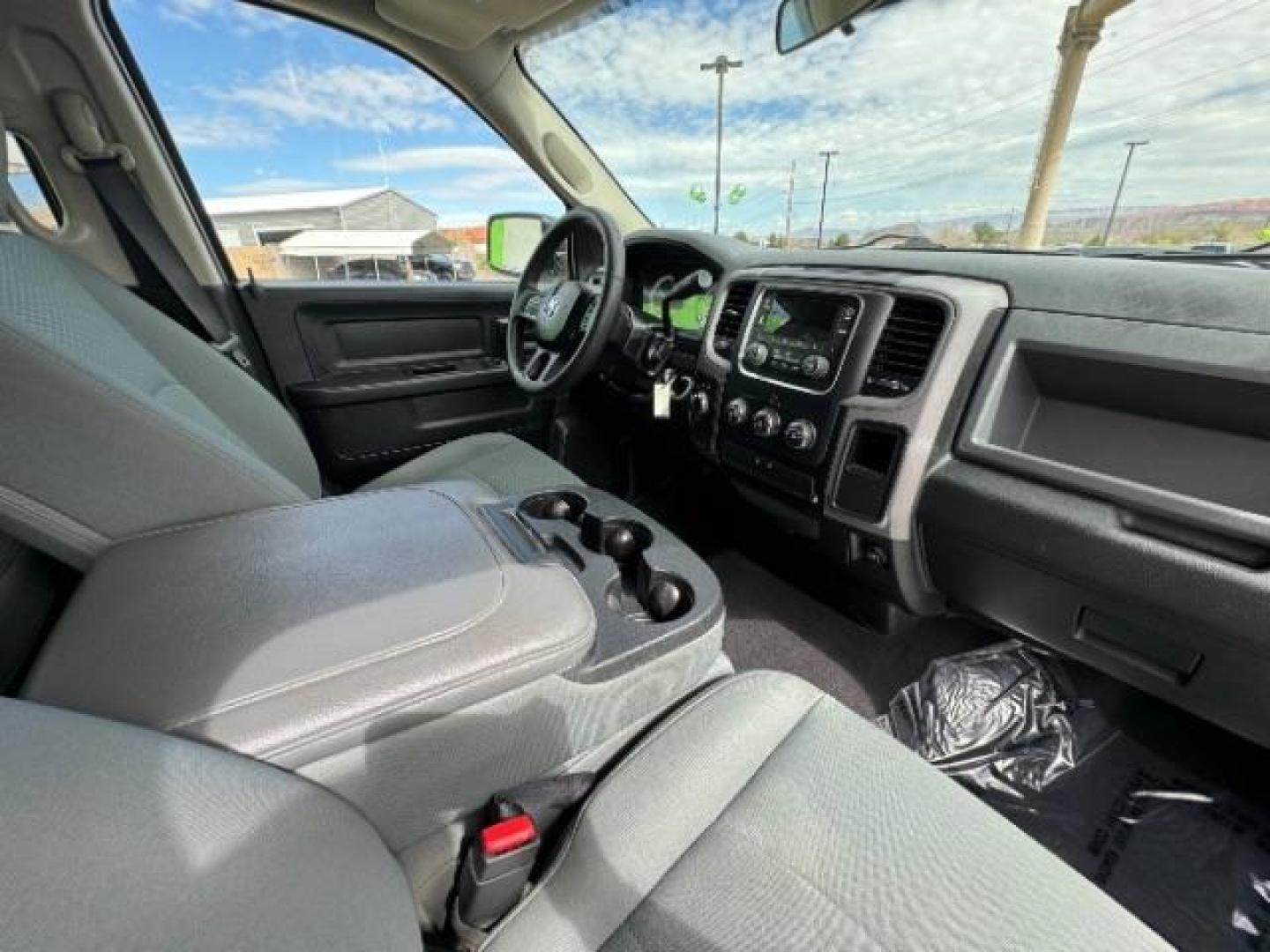 2015 White RAM 1500 Tradesman Quad Cab 4WD (1C6RR7FT7FS) with an 5.7L V8 OHV 16V engine, 8-Speed Automatic transmission, located at 1865 East Red Hills Pkwy, St. George, 84770, (435) 628-0023, 37.120850, -113.543640 - Photo#33