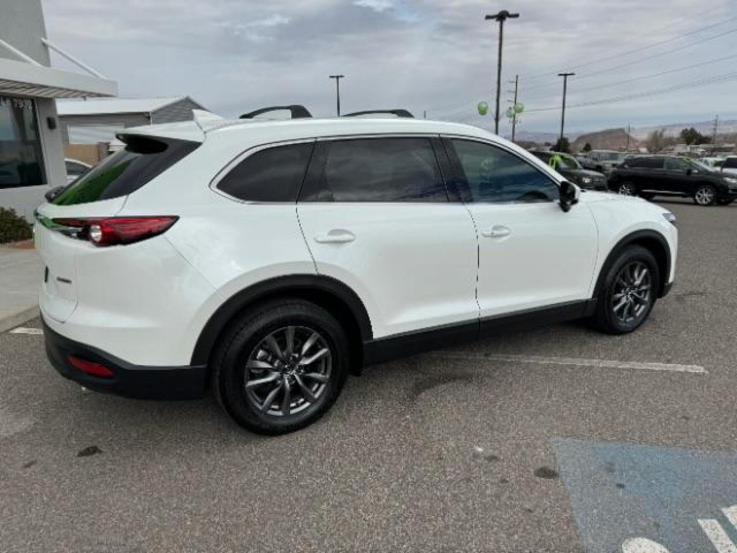 2022 Snowflake White Pearl Mica /Sand Mazda CX-9 Touring (JM3TCBCY4N0) with an 2.5L L4 DOHC 16V engine, 6-Speed Automatic transmission, located at 1865 East Red Hills Pkwy, St. George, 84770, (435) 628-0023, 37.120850, -113.543640 - Photo#10