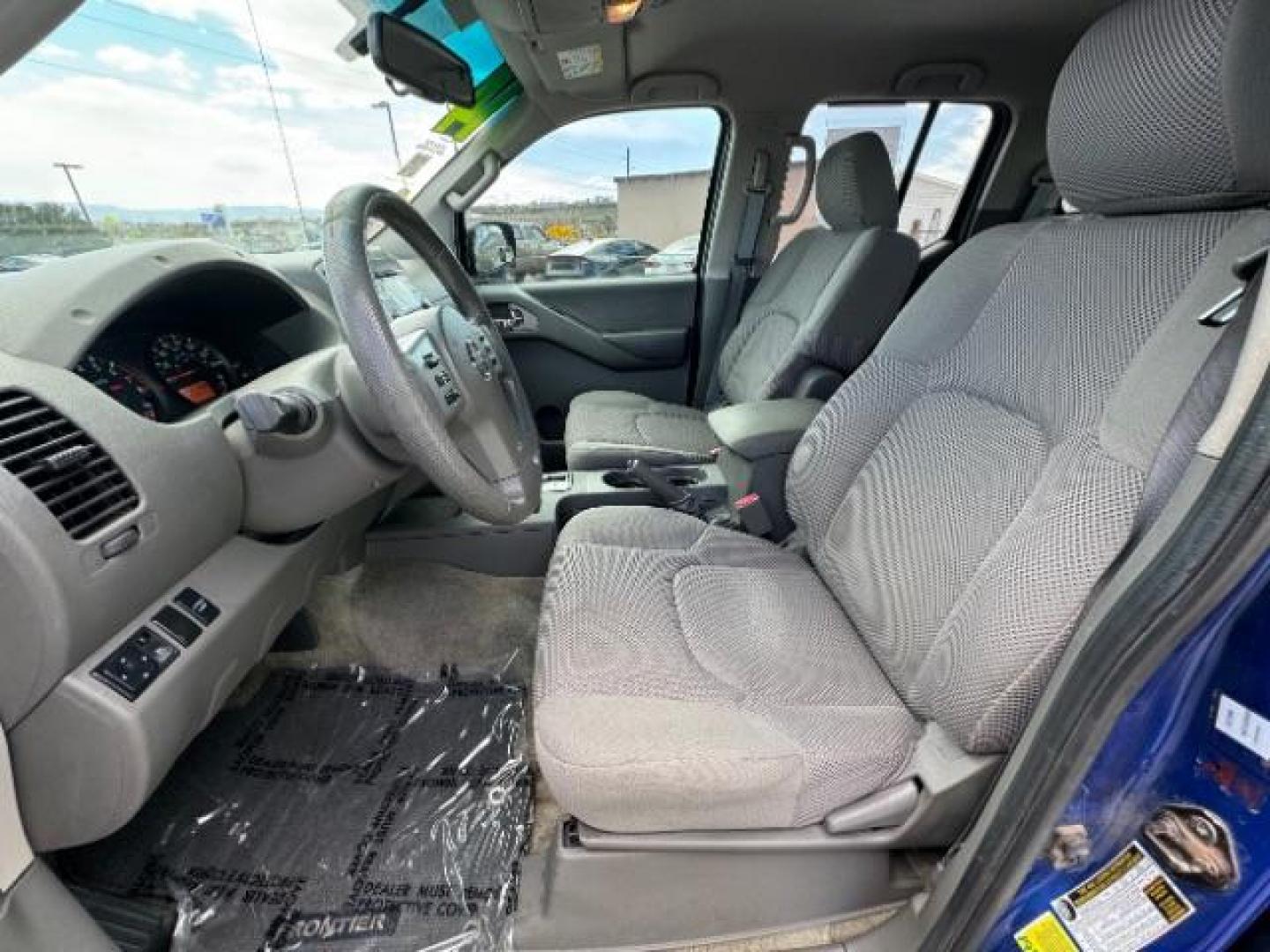 2014 Blue /Steel Nissan Frontier S Crew Cab 5AT 2WD (1N6AD0ER3EN) with an 4.0L V6 DOHC 24V engine, 5-Speed Automatic transmission, located at 940 North Main Street, Cedar City, UT, 84720, (435) 628-0023, 37.692936, -113.061897 - Photo#18