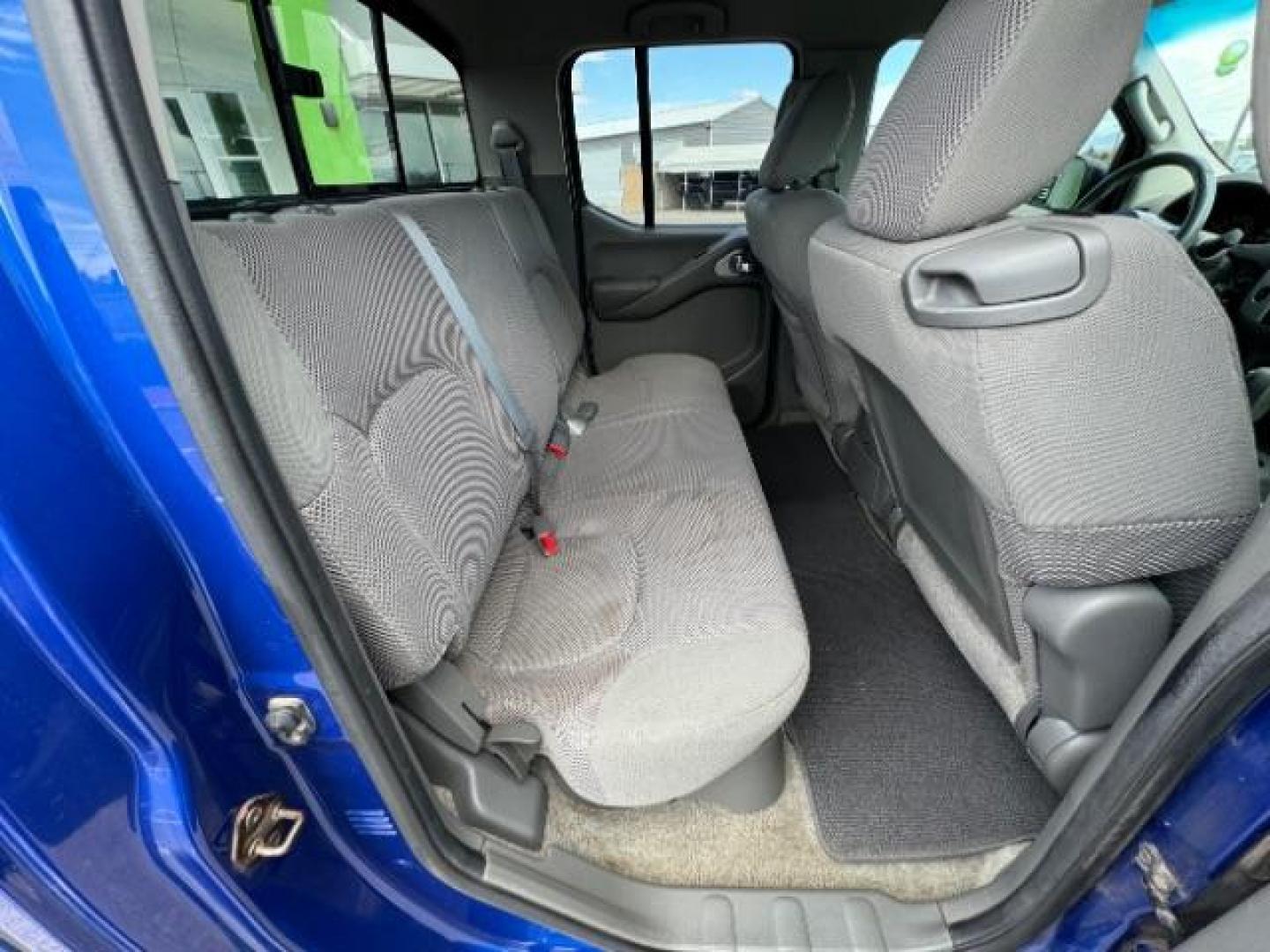 2014 Blue /Steel Nissan Frontier S Crew Cab 5AT 2WD (1N6AD0ER3EN) with an 4.0L V6 DOHC 24V engine, 5-Speed Automatic transmission, located at 940 North Main Street, Cedar City, UT, 84720, (435) 628-0023, 37.692936, -113.061897 - Photo#31