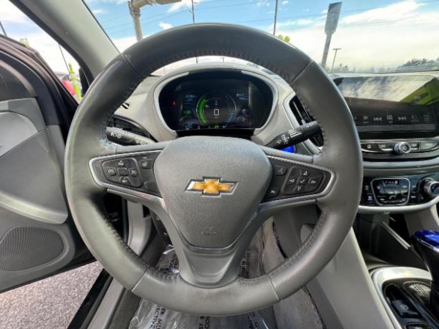 2018 Mosaic Black Metallic /Light Ash/Dark Ash, cloth Chevrolet Volt LT w/ Standard Emission Package (1G1RA6S51JU) with an 1.5L L4 DOHC 16V PLUG-IN HYBRID engine, Continuously Variable Transmission transmission, located at 940 North Main Street, Cedar City, UT, 84720, (435) 628-0023, 37.692936, -113.061897 - Photo#20