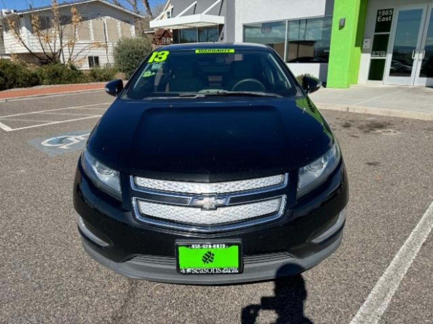 2013 Black /Tan Cloth Interior Chevrolet Volt Standard (1G1RA6E43DU) with an 1.4L L4 DOHC 16V PLUG-IN HYBRID engine, Continuously Variable Transmission transmission, located at 1865 East Red Hills Pkwy, St. George, 84770, (435) 628-0023, 37.120850, -113.543640 - ***This vehicle qualifies for the EV/Hybrid tax rebate of up to $4,000*** We are setup with the IRS to recieve direct payments within 72 hours. We file the rebate online with IRS and can credit it to your down payment, reduce the sales price OR give you cashback!! These cars will not last and can o - Photo#2