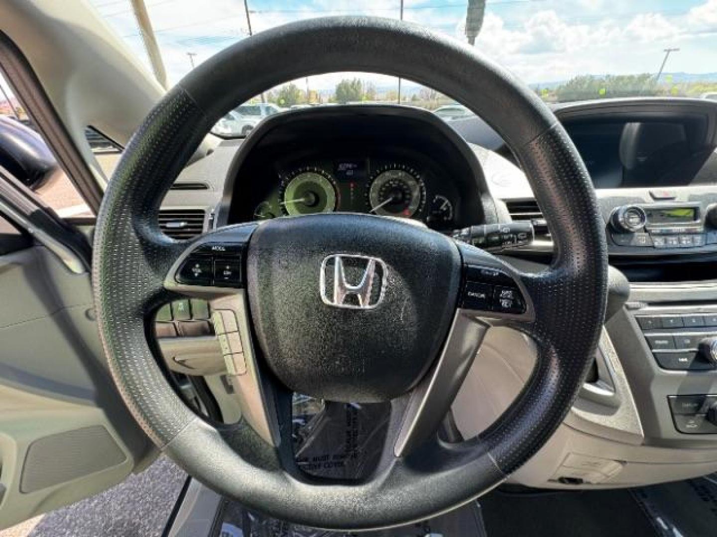 2015 Modern Steel Metallic /Gray, cloth Honda Odyssey LX (5FNRL5H23FB) with an 3.5L V6 SOHC 24V engine, 6-Speed Automatic transmission, located at 1865 East Red Hills Pkwy, St. George, 84770, (435) 628-0023, 37.120850, -113.543640 - Photo#20