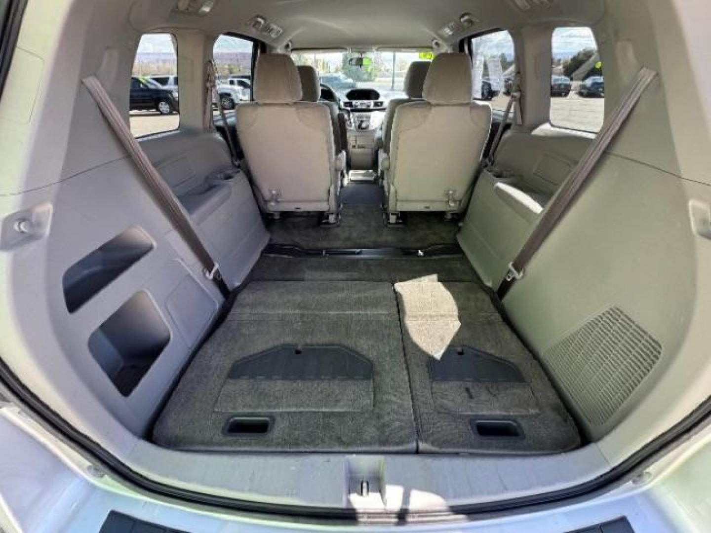 2015 Modern Steel Metallic /Gray, cloth Honda Odyssey LX (5FNRL5H23FB) with an 3.5L V6 SOHC 24V engine, 6-Speed Automatic transmission, located at 1865 East Red Hills Pkwy, St. George, 84770, (435) 628-0023, 37.120850, -113.543640 - Photo#30