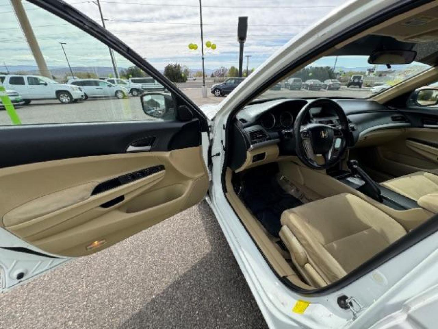 2011 Taffeta White /Ivory Cloth Interior Honda Accord LX Sedan AT (1HGCP2F30BA) with an 2.4L L4 DOHC 16V engine, 5-Speed Automatic transmission, located at 940 North Main Street, Cedar City, UT, 84720, (435) 628-0023, 37.692936, -113.061897 - Photo#17