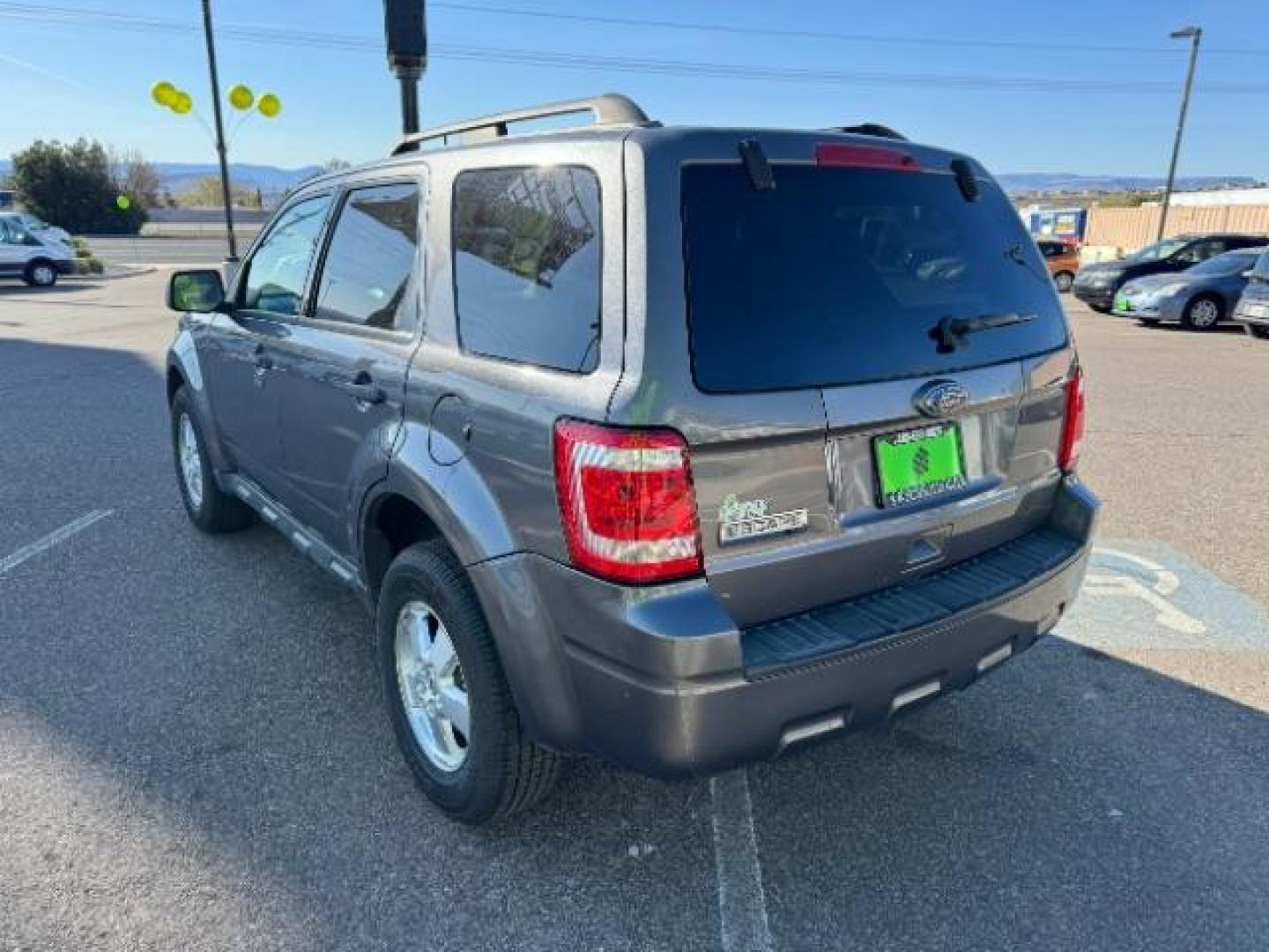 2011 Sterling Grey Metallic /Camel Cloth Interior Ford Escape XLT FWD (1FMCU0D7XBK) with an 2.5L L4 DOHC 16V engine, 6-Speed Automatic transmission, located at 1865 East Red Hills Pkwy, St. George, 84770, (435) 628-0023, 37.120850, -113.543640 - We specialize in helping ALL people get the best financing available. No matter your credit score, good, bad or none we can get you an amazing rate. Had a bankruptcy, divorce, or repossessions? We give you the green light to get your credit back on the road. Low down and affordable payments that fit - Photo#7