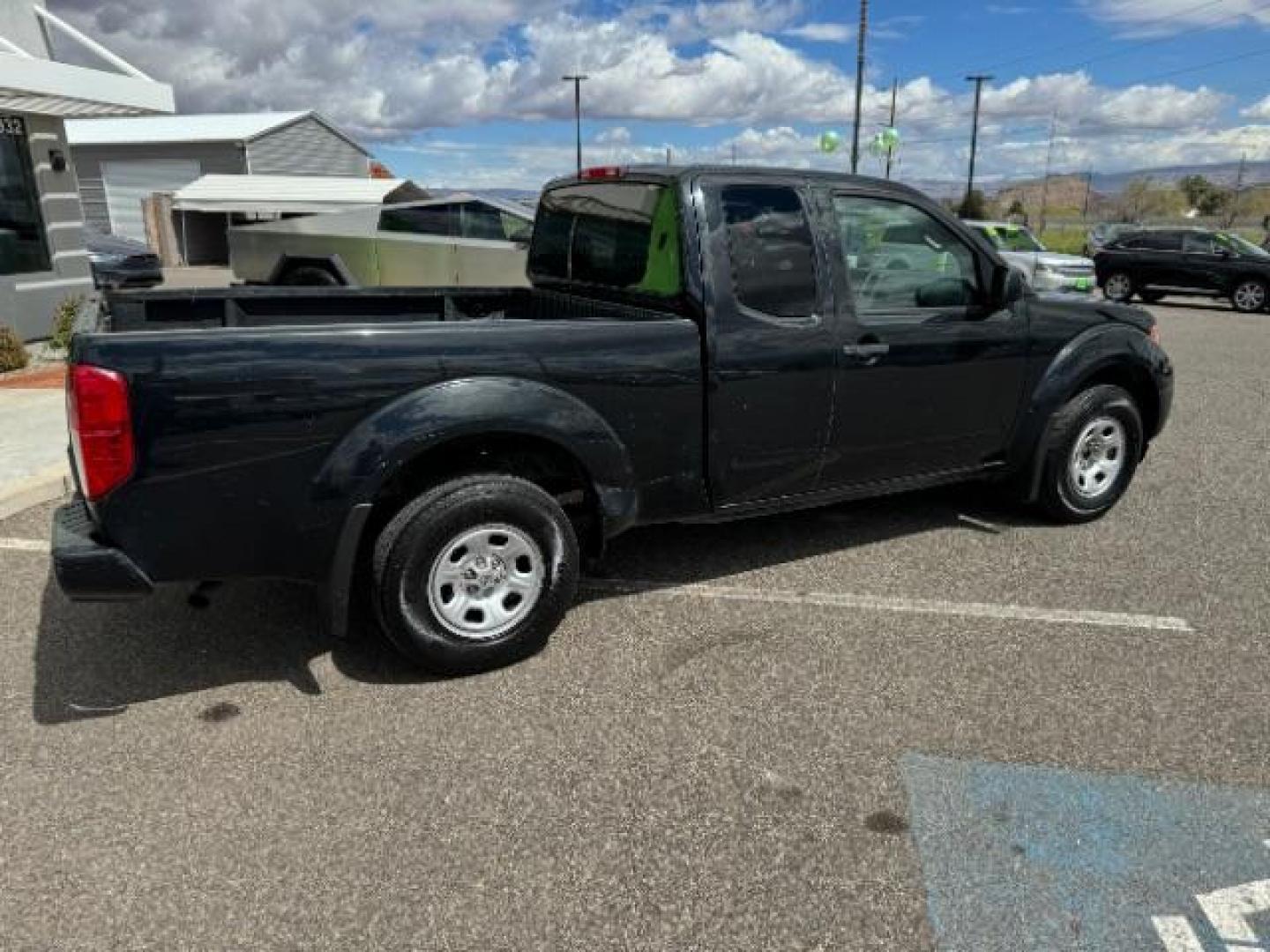 2019 Magnetic Black Pearl /Graphite, cloth Nissan Frontier SV King Cab I4 5MT 2WD (1N6BD0CT4KN) with an 2.5L L4 DOHC 16V engine, 5-Speed Manual transmission, located at 940 North Main Street, Cedar City, UT, 84720, (435) 628-0023, 37.692936, -113.061897 - We specialize in helping ALL people get the best financing available. No matter your credit score, good, bad or none we can get you an amazing rate. Had a bankruptcy, divorce, or repossessions? We give you the green light to get your credit back on the road. Low down and affordable payments that fit - Photo#10