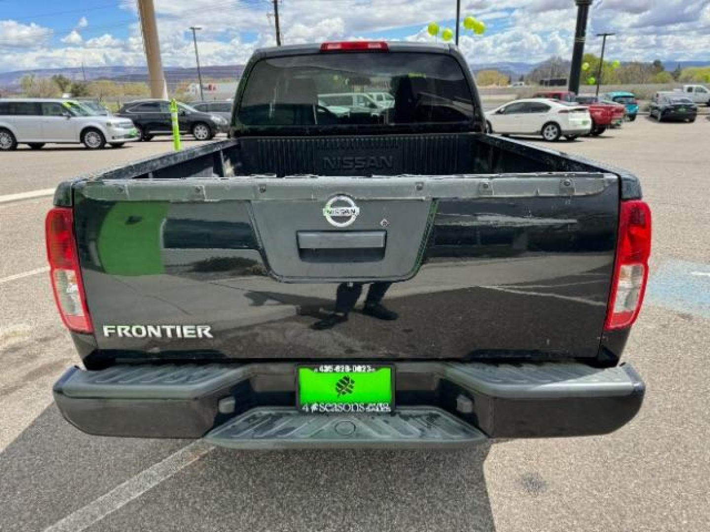 2019 Magnetic Black Pearl /Graphite, cloth Nissan Frontier SV King Cab I4 5MT 2WD (1N6BD0CT4KN) with an 2.5L L4 DOHC 16V engine, 5-Speed Manual transmission, located at 940 North Main Street, Cedar City, UT, 84720, (435) 628-0023, 37.692936, -113.061897 - We specialize in helping ALL people get the best financing available. No matter your credit score, good, bad or none we can get you an amazing rate. Had a bankruptcy, divorce, or repossessions? We give you the green light to get your credit back on the road. Low down and affordable payments that fit - Photo#8