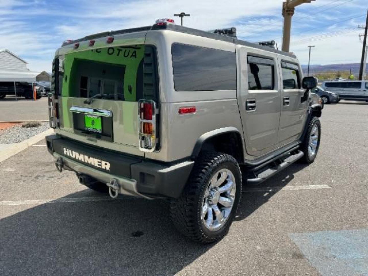 2003 Pewter Metallic /Wheat Leather Interior Hummer H2 Sport Utility (5GRGN23U73H) with an 6.0L V8 OHV 16V engine, 4-Speed Automatic transmission, located at 1865 East Red Hills Pkwy, St. George, 84770, (435) 628-0023, 37.120850, -113.543640 - We specialize in helping ALL people get the best financing available. No matter your credit score, good, bad or none we can get you an amazing rate. Had a bankruptcy, divorce, or repossessions? We give you the green light to get your credit back on the road. Low down and affordable payments that fit - Photo#10