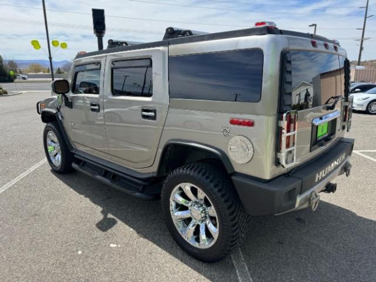 2003 Pewter Metallic /Wheat Leather Interior Hummer H2 Sport Utility (5GRGN23U73H) with an 6.0L V8 OHV 16V engine, 4-Speed Automatic transmission, located at 1865 East Red Hills Pkwy, St. George, 84770, (435) 628-0023, 37.120850, -113.543640 - We specialize in helping ALL people get the best financing available. No matter your credit score, good, bad or none we can get you an amazing rate. Had a bankruptcy, divorce, or repossessions? We give you the green light to get your credit back on the road. Low down and affordable payments that fit - Photo#7