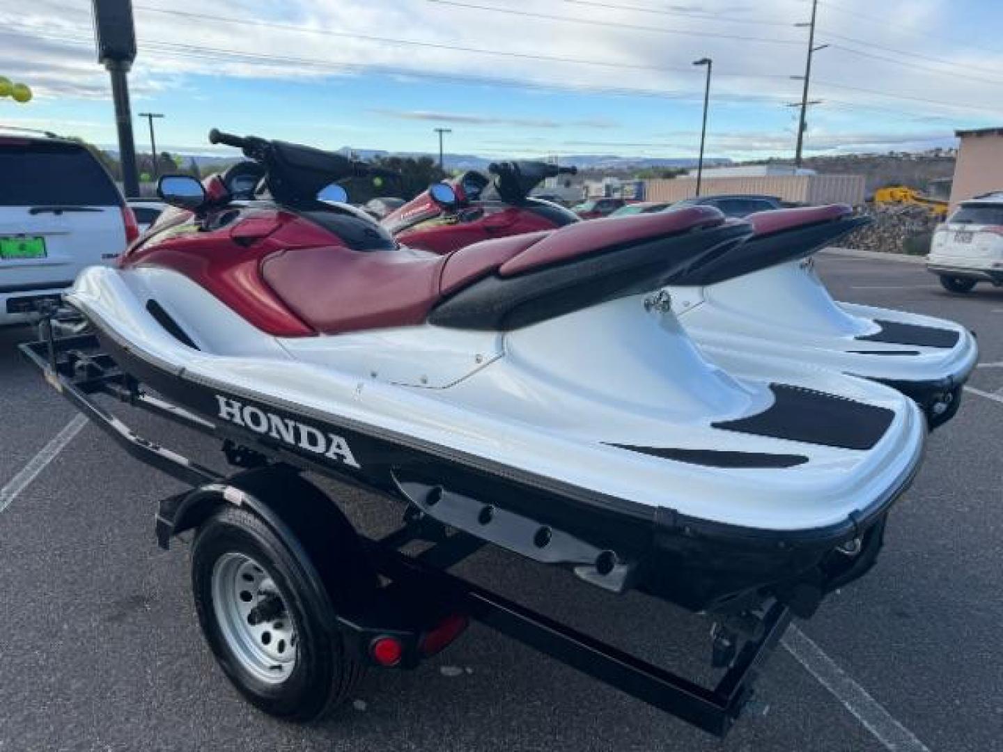 2005 Maroon HONDA AQUA TRAX F-12X (HPSE1957D50) with an JET DRIVE engine, automatic transmission, located at 1865 East Red Hills Pkwy, St. George, 84770, (435) 628-0023, 37.120850, -113.543640 - Photo#5