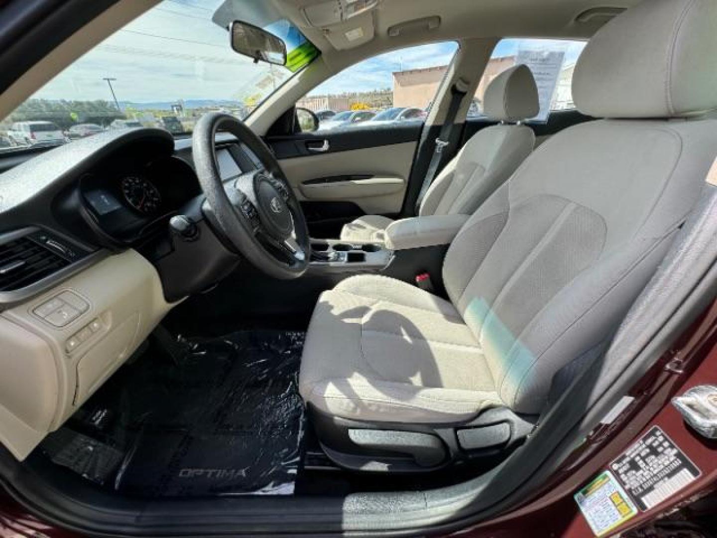 2018 Sangria /Beige Cloth, cloth Kia Optima LX (5XXGT4L33JG) with an 2.4L L4 DOHC 16V engine, 6-Speed Automatic transmission, located at 940 North Main Street, Cedar City, UT, 84720, (435) 628-0023, 37.692936, -113.061897 - Photo#17