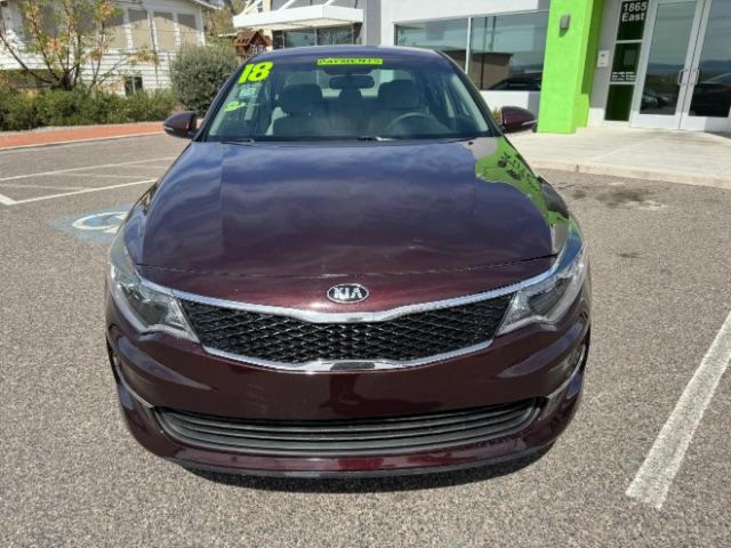 2018 Sangria /Beige Cloth, cloth Kia Optima LX (5XXGT4L33JG) with an 2.4L L4 DOHC 16V engine, 6-Speed Automatic transmission, located at 940 North Main Street, Cedar City, UT, 84720, (435) 628-0023, 37.692936, -113.061897 - Photo#2