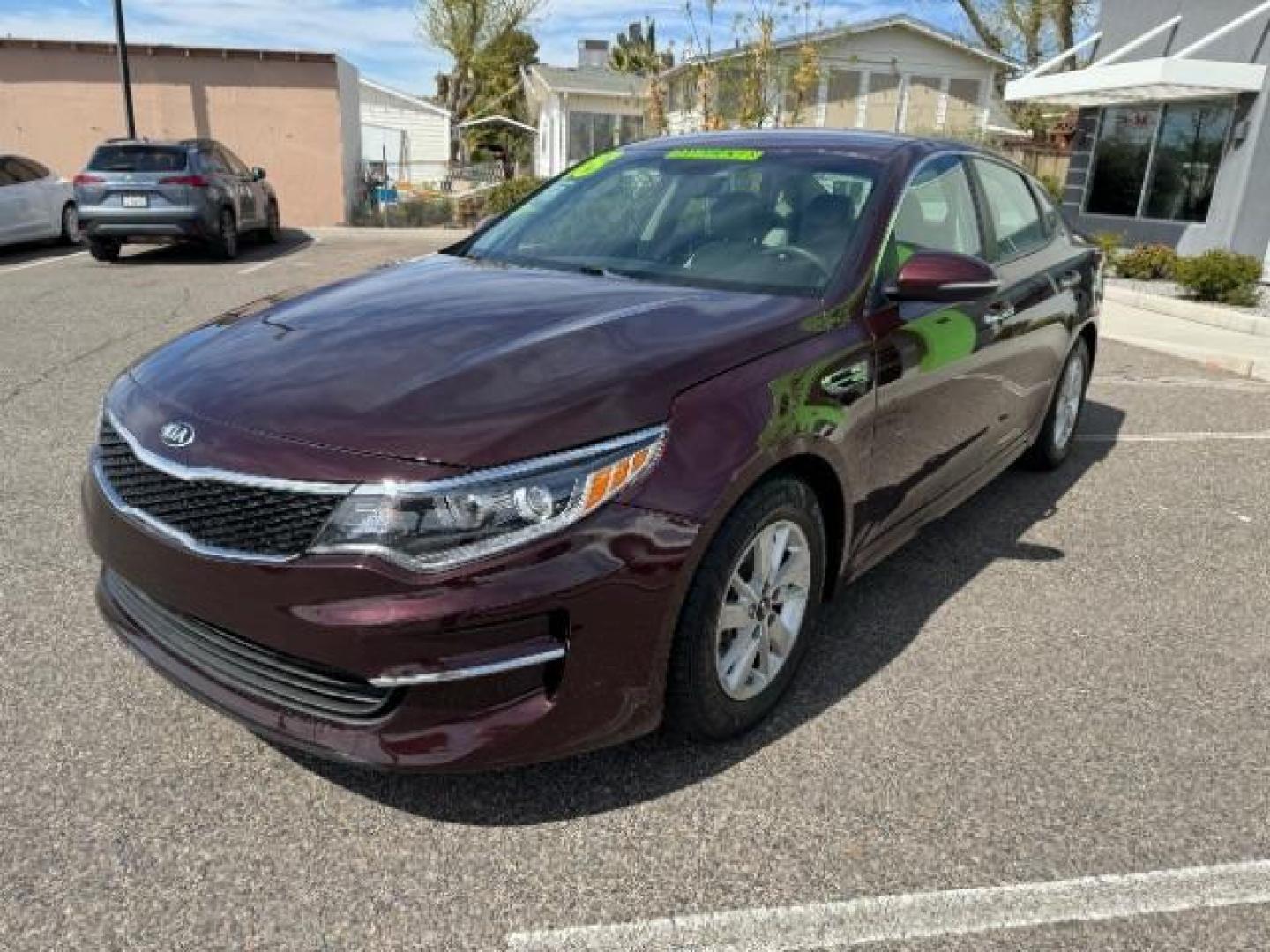 2018 Sangria /Beige Cloth, cloth Kia Optima LX (5XXGT4L33JG) with an 2.4L L4 DOHC 16V engine, 6-Speed Automatic transmission, located at 940 North Main Street, Cedar City, UT, 84720, (435) 628-0023, 37.692936, -113.061897 - Photo#3