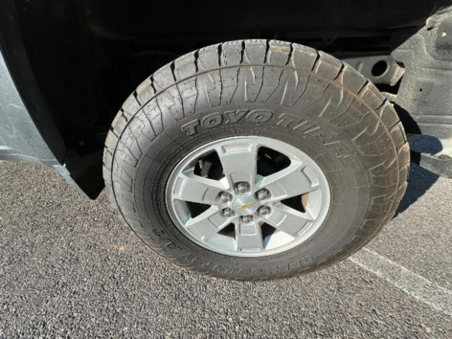 2016 Cyber Gray Metallic Chevrolet Colorado CREW CAB PICKUP 4-DR (1GCGTBE32G1) with an 3.6L V6 DOHC 24V GAS engine, 6-Speed Automatic transmission, located at 1865 East Red Hills Pkwy, St. George, 84770, (435) 628-0023, 37.120850, -113.543640 - Photo#14