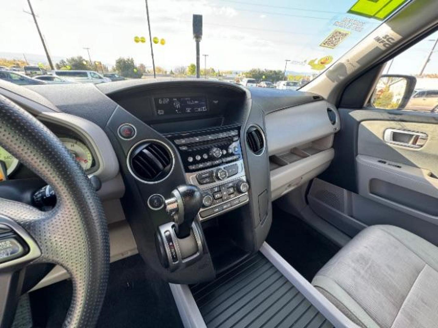 2012 Alabaster Silver Metallic /Gray Cloth Interior Honda Pilot EX 4WD 5-Spd AT (5FNYF4H40CB) with an 3.5L V6 SOHC 24V engine, 5-Speed Automatic transmission, located at 940 North Main Street, Cedar City, UT, 84720, (435) 628-0023, 37.692936, -113.061897 - We specialize in helping ALL people get the best financing available. No matter your credit score, good, bad or none we can get you an amazing rate. Had a bankruptcy, divorce, or repossessions? We give you the green light to get your credit back on the road. Low down and affordable payments that fit - Photo#19