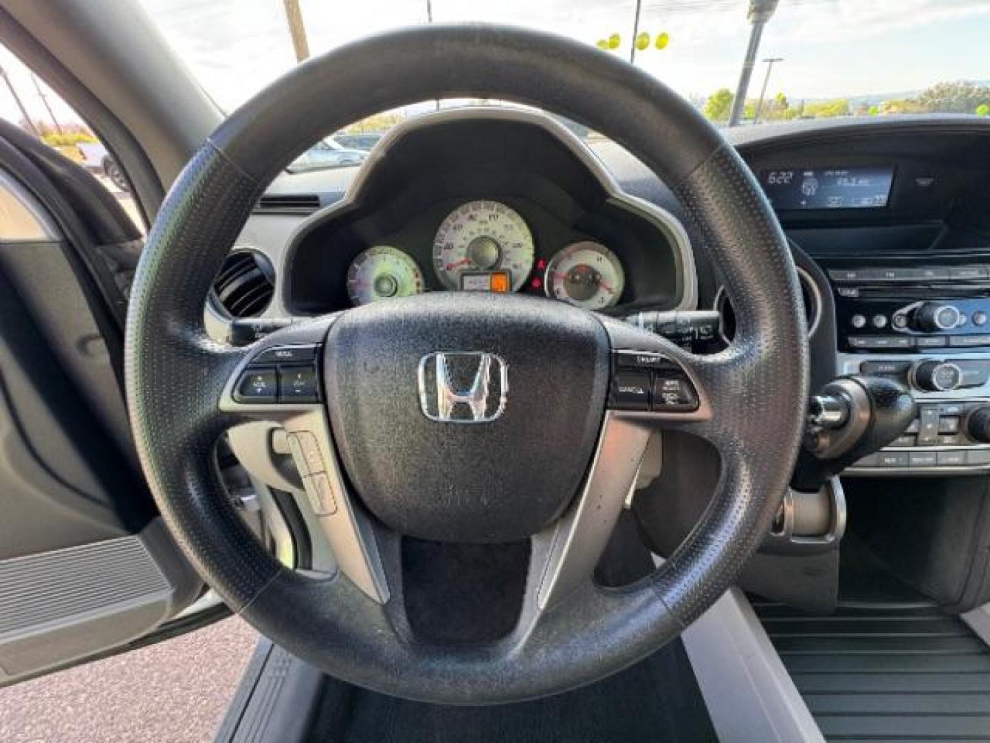 2012 Alabaster Silver Metallic /Gray Cloth Interior Honda Pilot EX 4WD 5-Spd AT (5FNYF4H40CB) with an 3.5L V6 SOHC 24V engine, 5-Speed Automatic transmission, located at 940 North Main Street, Cedar City, UT, 84720, (435) 628-0023, 37.692936, -113.061897 - We specialize in helping ALL people get the best financing available. No matter your credit score, good, bad or none we can get you an amazing rate. Had a bankruptcy, divorce, or repossessions? We give you the green light to get your credit back on the road. Low down and affordable payments that fit - Photo#20