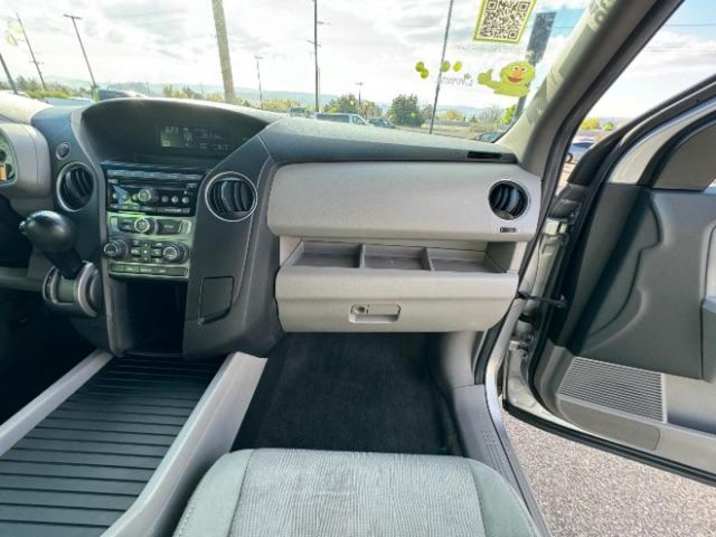 2012 Alabaster Silver Metallic /Gray Cloth Interior Honda Pilot EX 4WD 5-Spd AT (5FNYF4H40CB) with an 3.5L V6 SOHC 24V engine, 5-Speed Automatic transmission, located at 940 North Main Street, Cedar City, UT, 84720, (435) 628-0023, 37.692936, -113.061897 - We specialize in helping ALL people get the best financing available. No matter your credit score, good, bad or none we can get you an amazing rate. Had a bankruptcy, divorce, or repossessions? We give you the green light to get your credit back on the road. Low down and affordable payments that fit - Photo#38