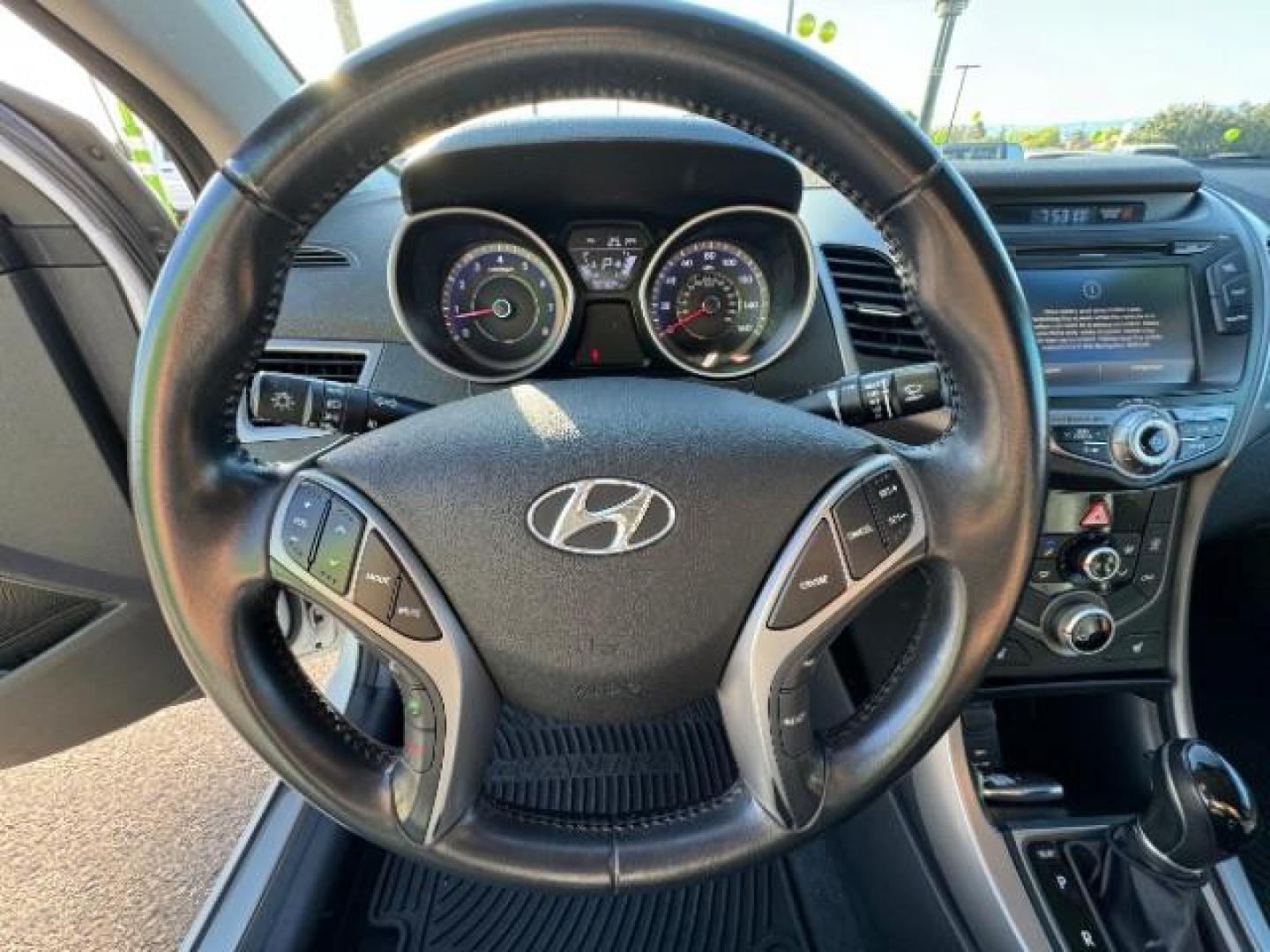 2015 Monaco White /Black Hyundai Elantra Sport 6AT (KMHDH4AHXFU) with an 2.0L L4 DOHC 16V engine, 6-Speed Automatic transmission, located at 1865 East Red Hills Pkwy, St. George, 84770, (435) 628-0023, 37.120850, -113.543640 - Photo#21